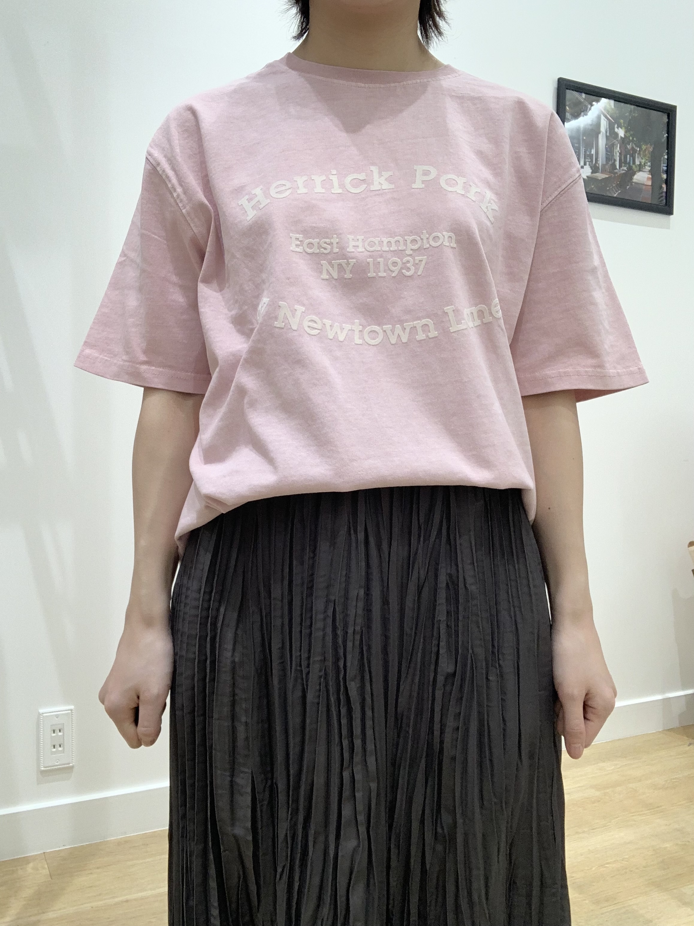 IMARIさんの「Dessin｜【ユニセックス/洗える】ピグメントロゴTシャツ」を使ったコーディネート