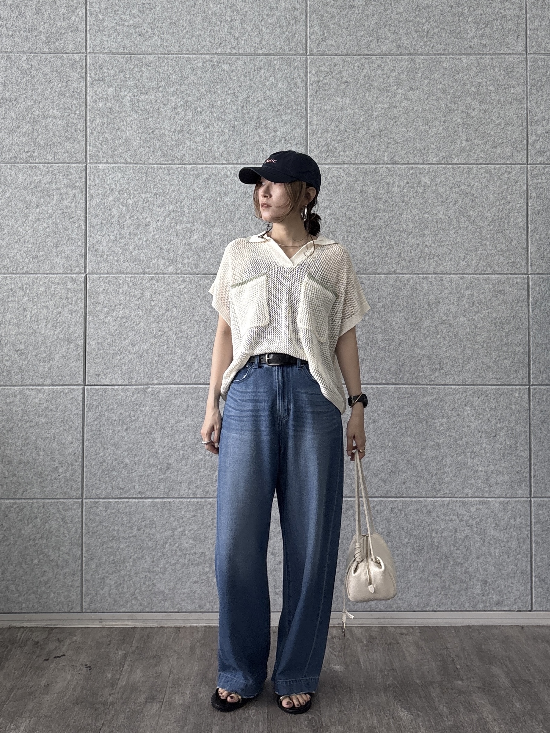 kotakiさんの「INDIVI｜メッシュポロドルマンニット」を使ったコーディネート