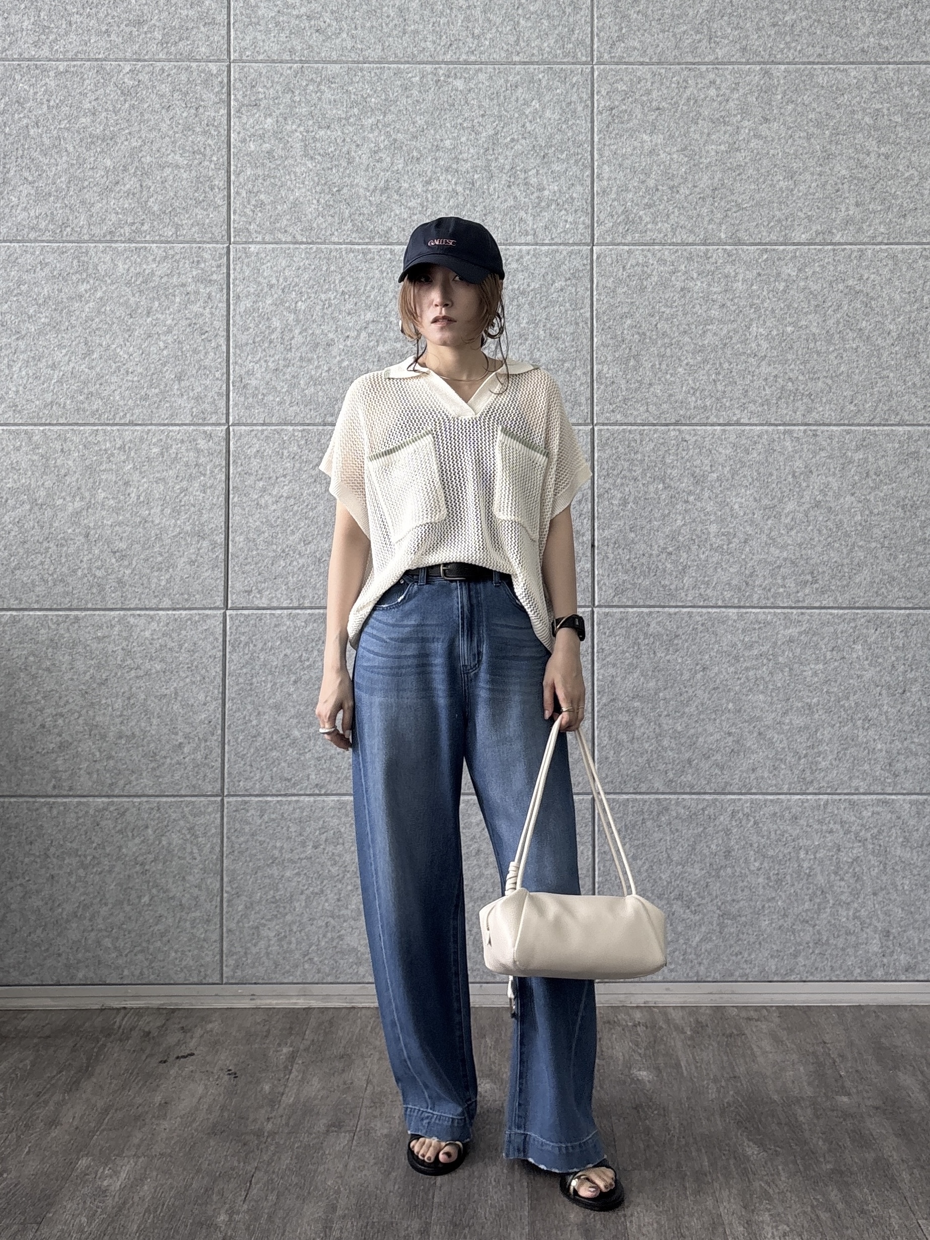 kotakiさんの「INDIVI｜メッシュポロドルマンニット」を使ったコーディネート