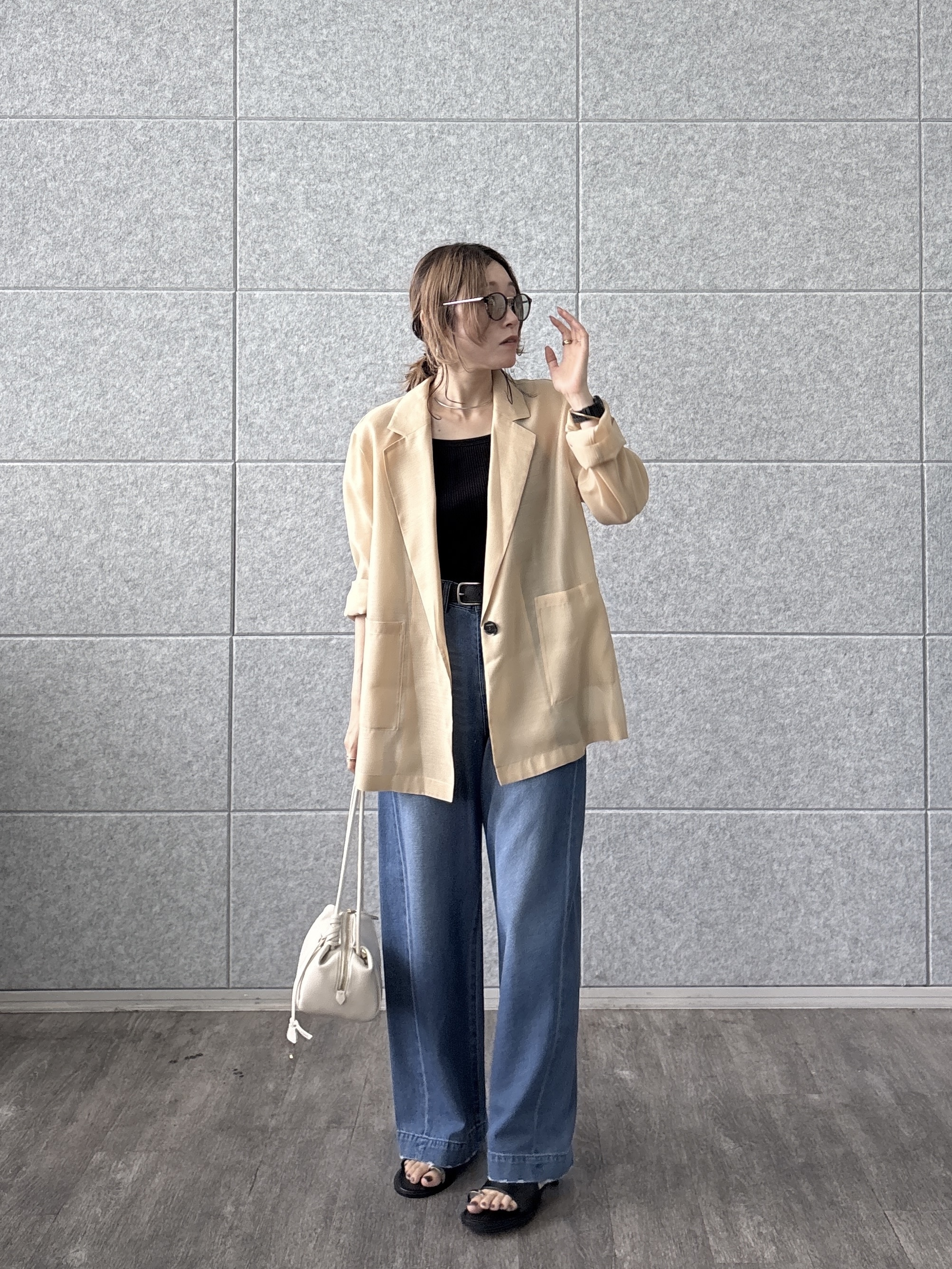 kotakiさんの「INDIVI｜【接触冷感/通気性】シアーシャツジャケット」を使ったコーディネート