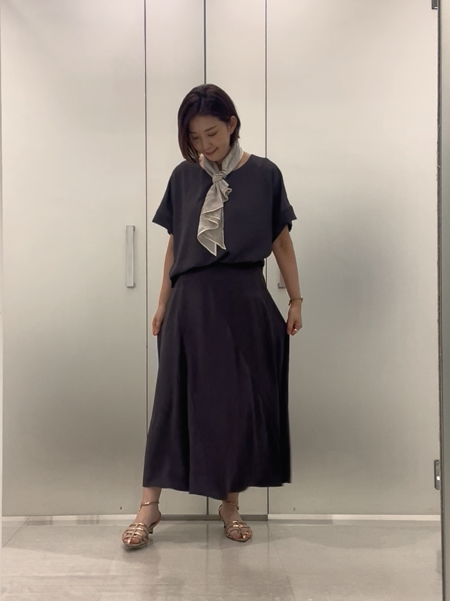 まどかさんの「UNTITLED｜【セットアップ可/UVカット/前後2WAY】リラクシーフレンチスリーブブラウス」を使ったコーディネート