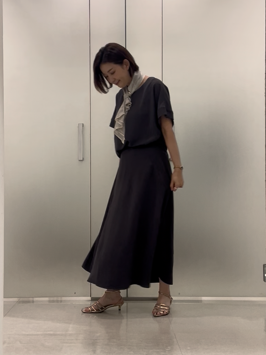 まどかさんの「UNTITLED｜【セットアップ可/UVカット/前後2WAY】リラクシーフレンチスリーブブラウス」を使ったコーディネート