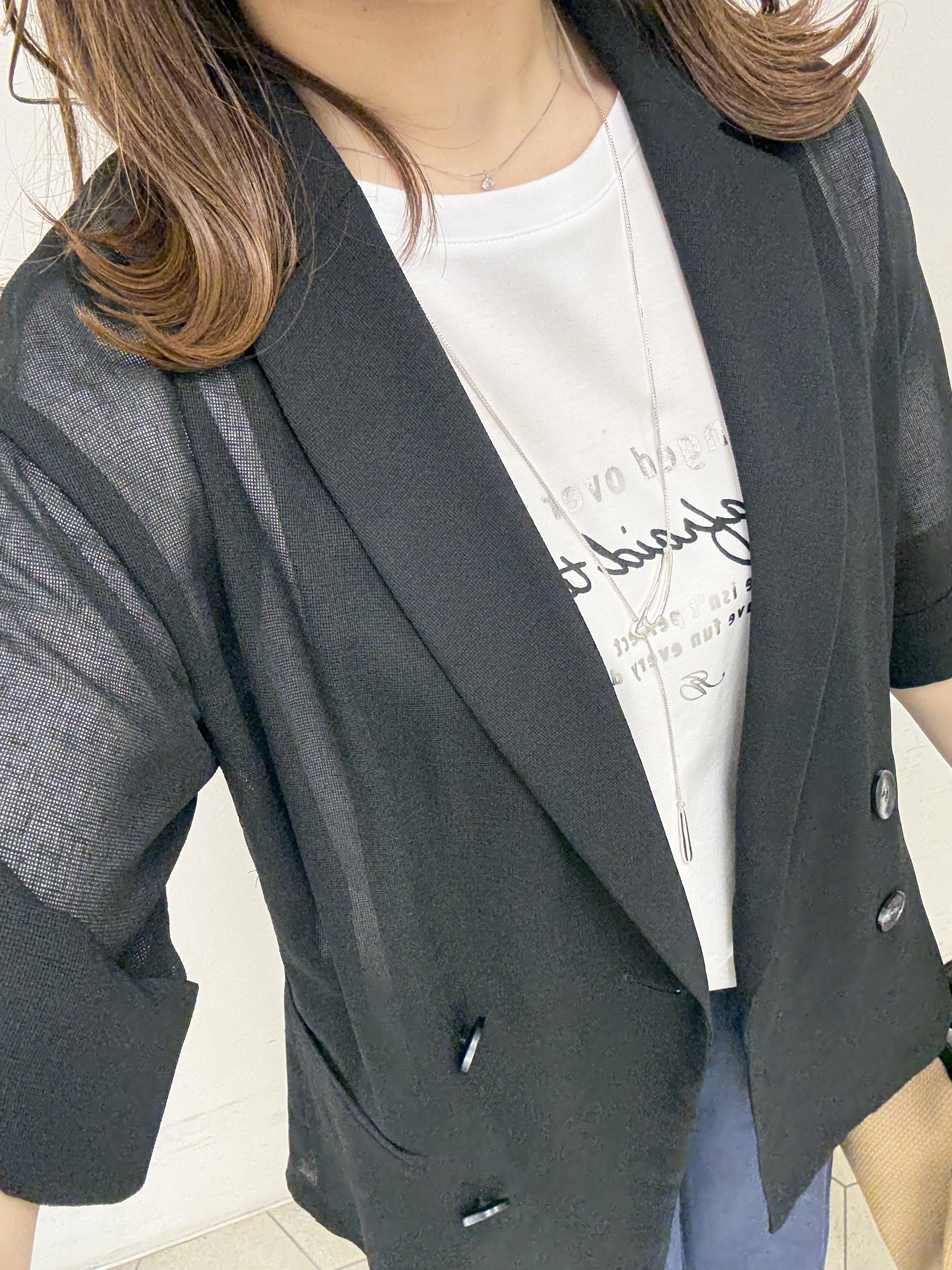 kahoさんの「INDIVI｜【洗える／メッシュ素材／SETUP可能】半袖シアージャケット」を使ったコーディネート
