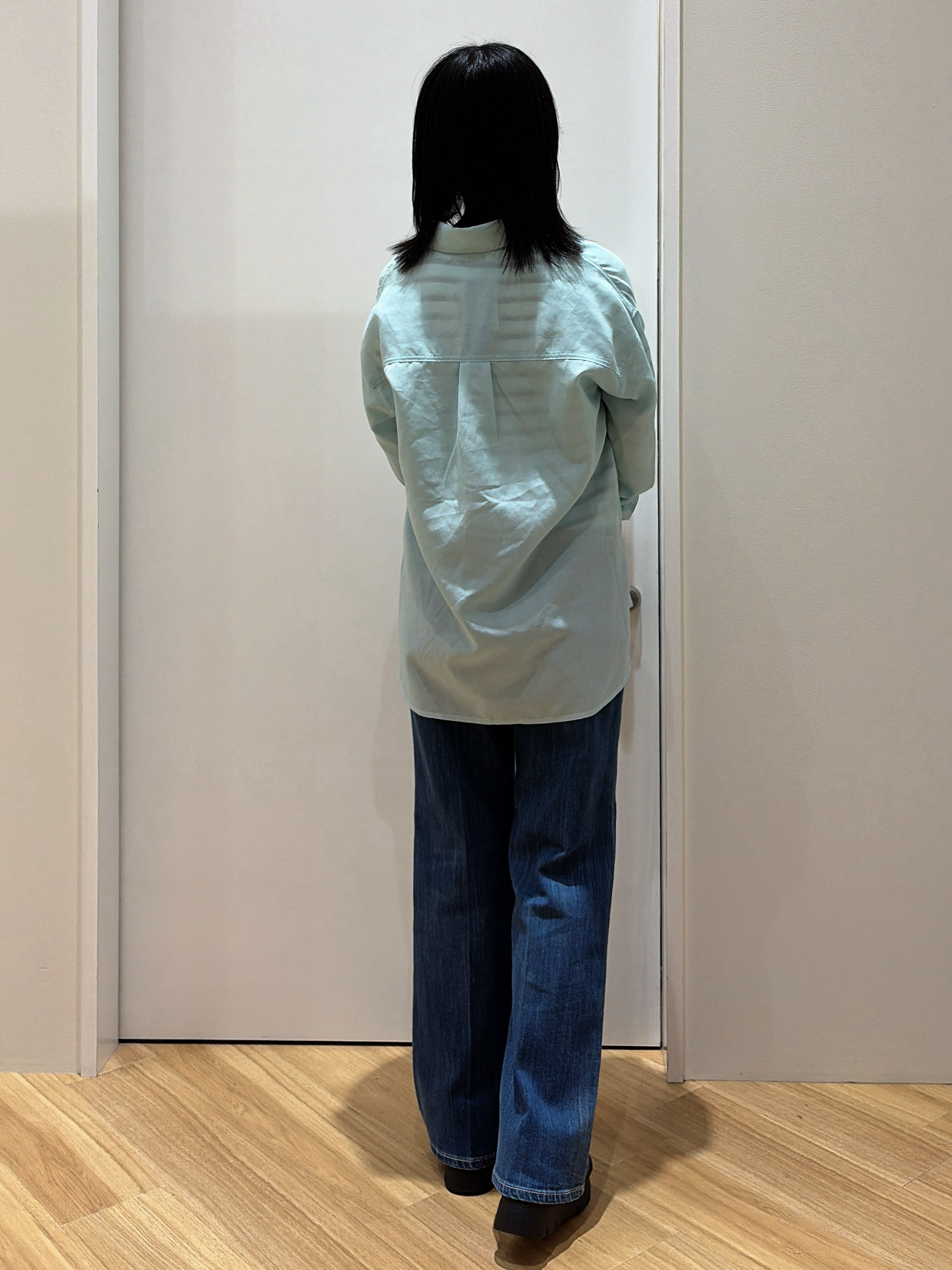 kanonさんの「grove｜【洗濯機OK】朝晩の気温差に◎軽やかシアーシャツ」を使ったコーディネート
