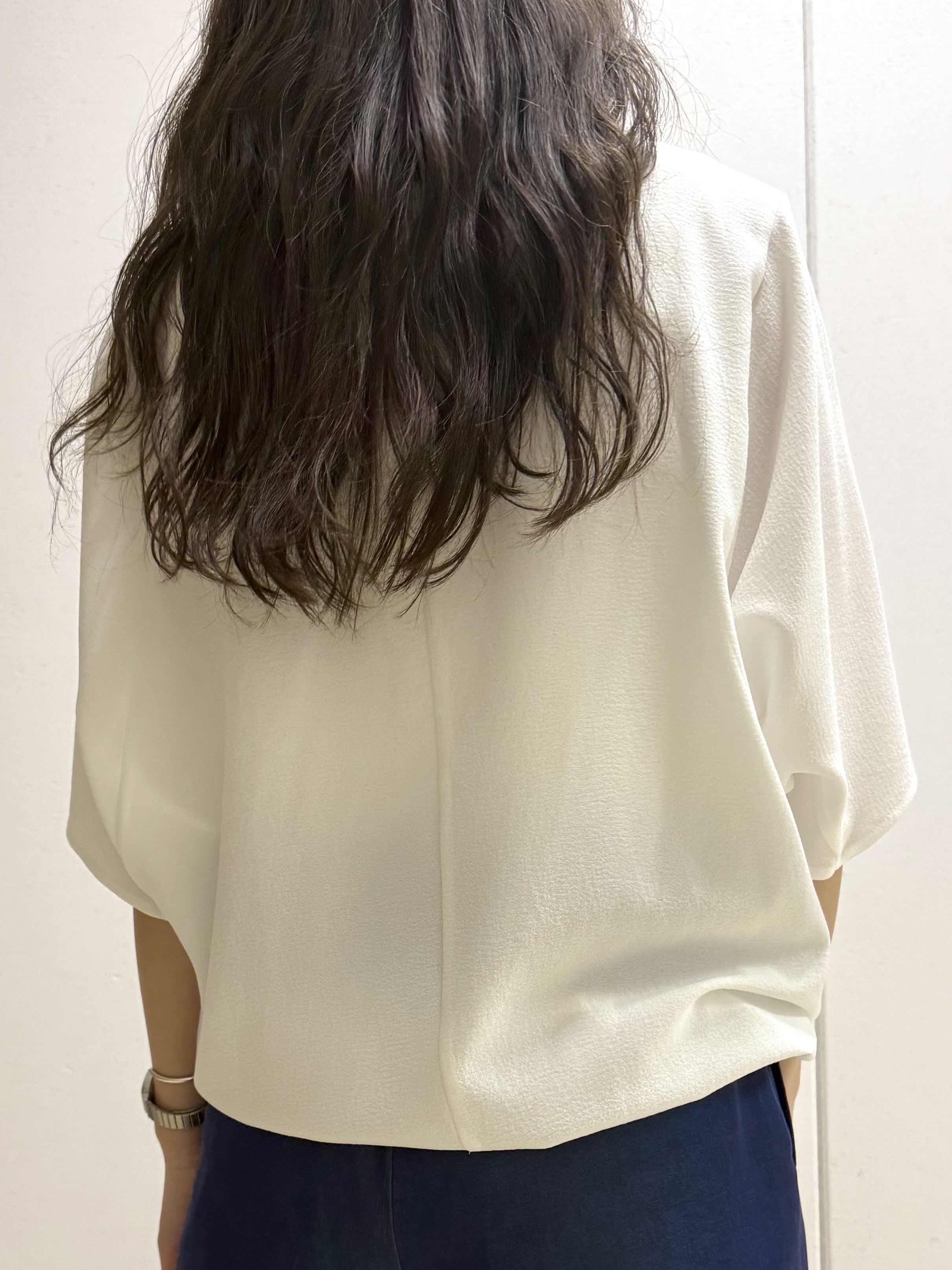 mamiさんの「INDIVI｜【洗える／2WAY／裾ドロスト付き】 ドルマンスリーブチュニックトップス」を使ったコーディネート