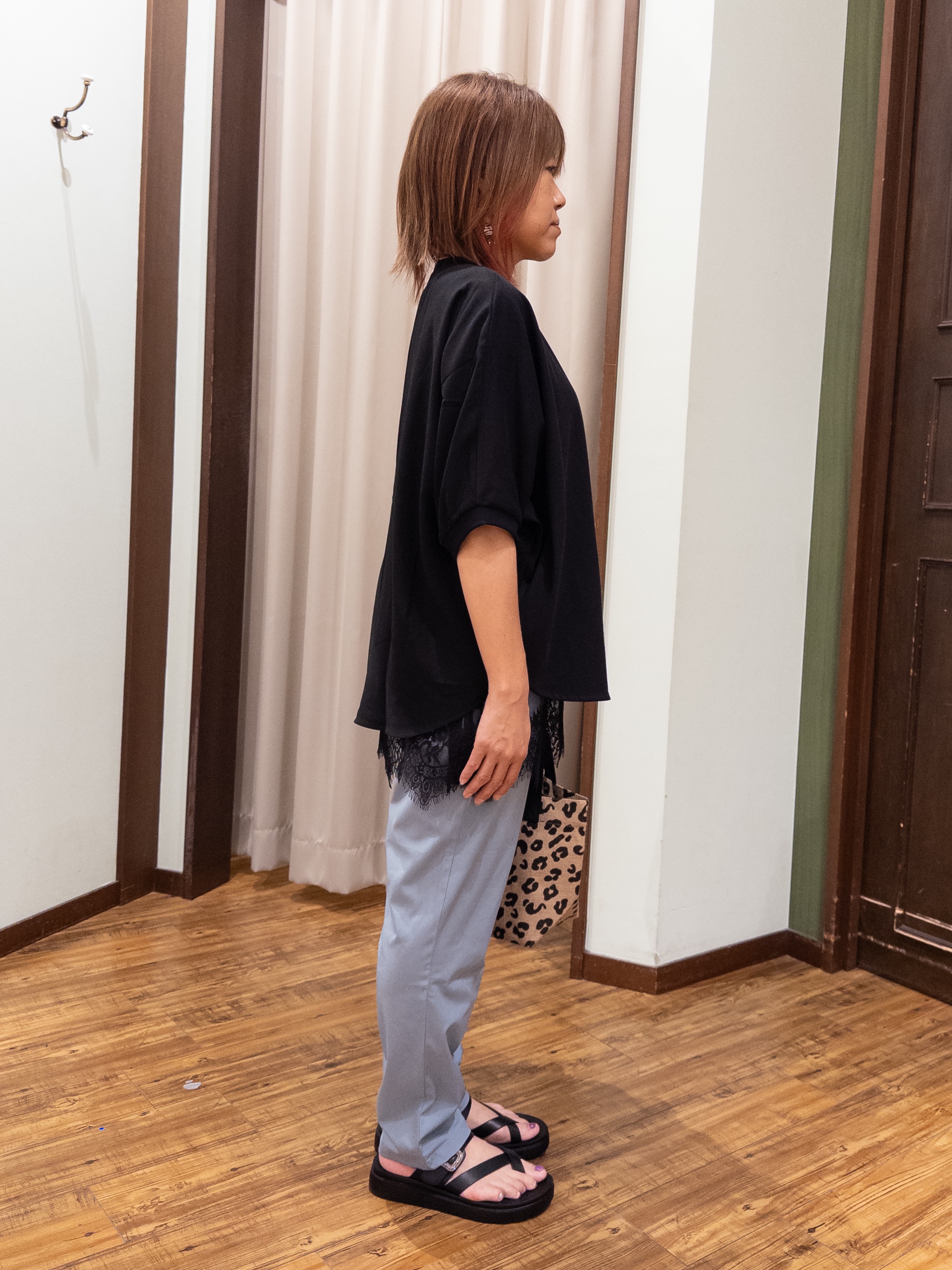 みかりん さんの「SHOO･LA･RUE｜【体型カバー/洗濯機可】二の腕隠れる 前後切替ドルマンTシャツ」を使ったコーディネート