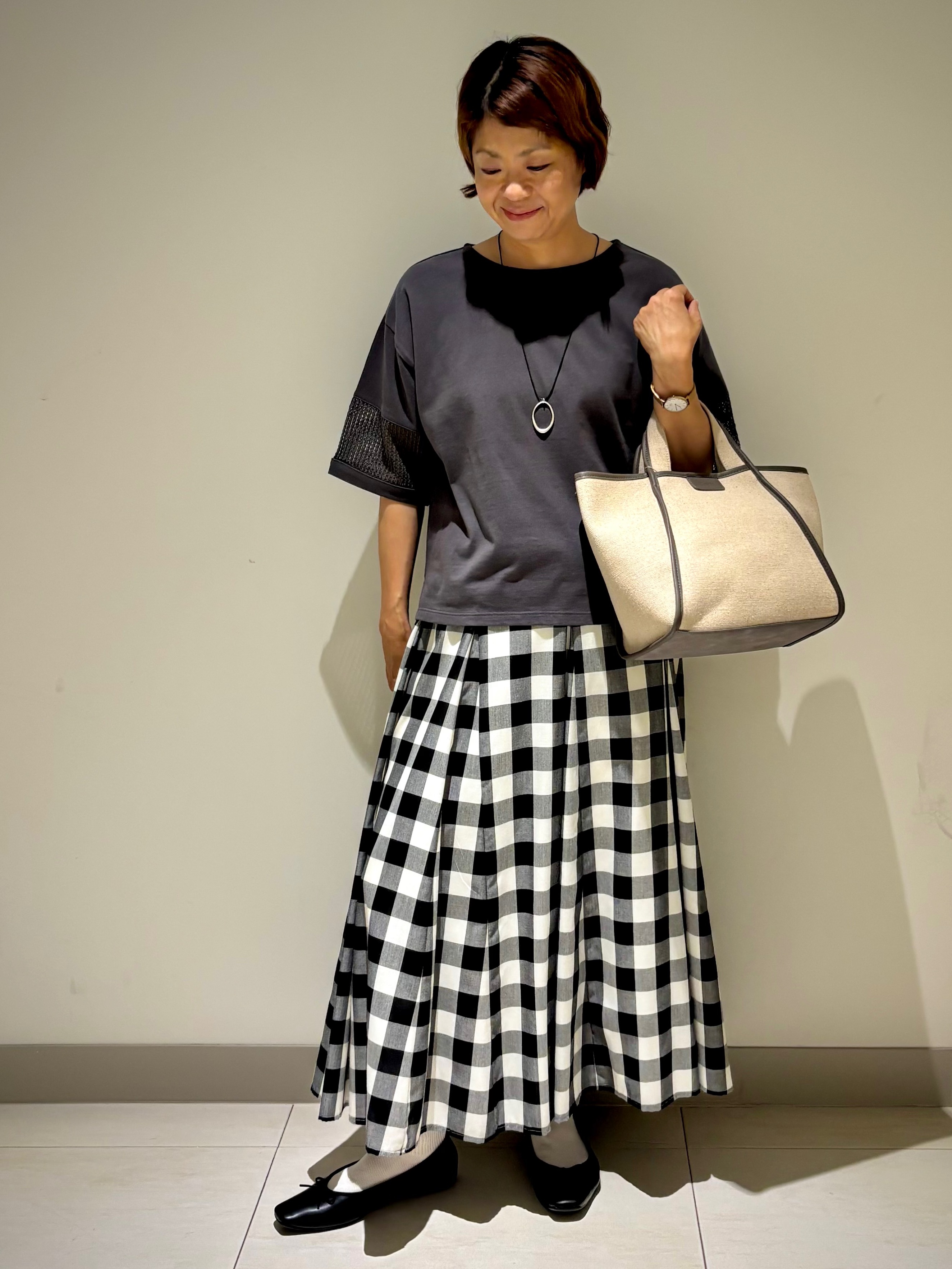 Haruさんの「Dessin｜【接触冷感】メッシュレーススリーブプルオーバー」を使ったコーディネート