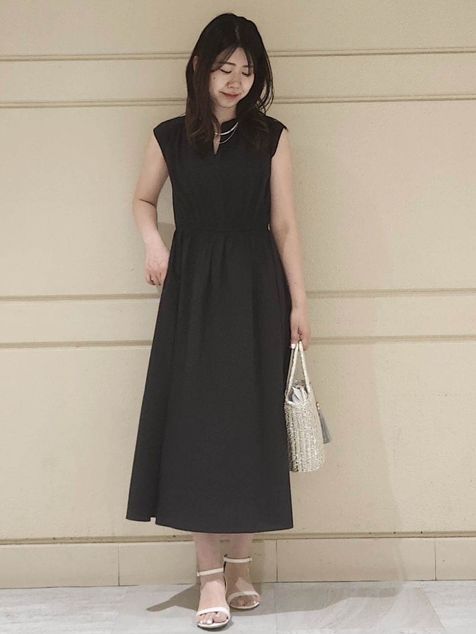yukaさんの「COUP DE CHANCE｜【洗える/涼しい】スタンドカラーワンピース」を使ったコーディネート