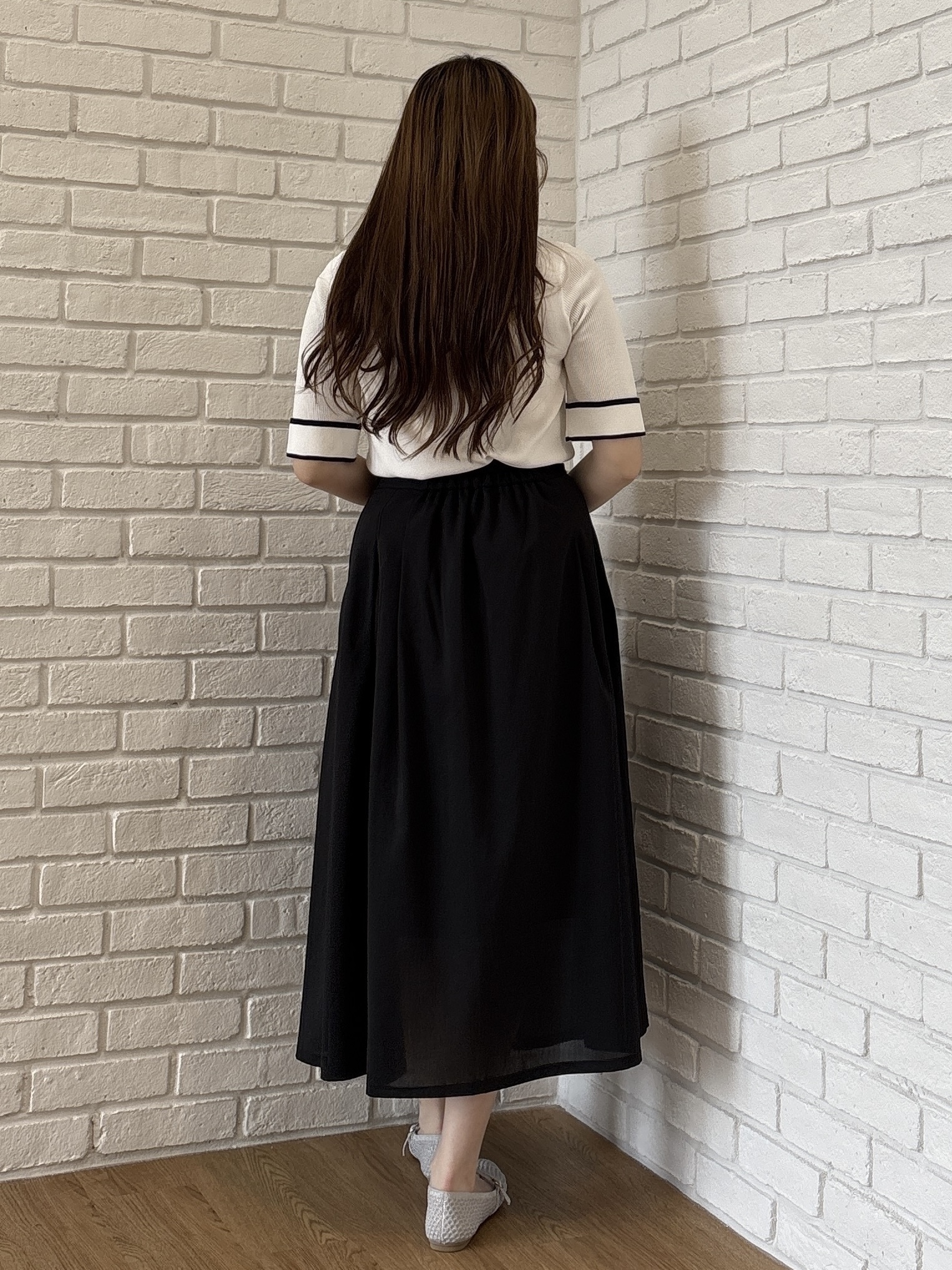 sayaさんの「grove｜新色追加！【シリーズ累計36万枚/名品ニット】やわらかドライタッチ 袖メッシュ編みニット」を使ったコーディネート
