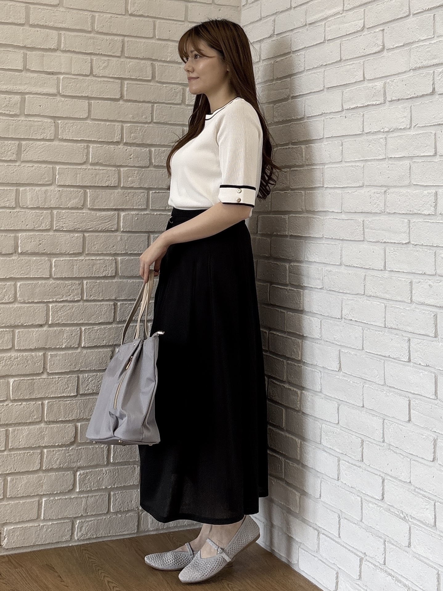 sayaさんの「grove｜新色追加！【シリーズ累計36万枚/名品ニット】やわらかドライタッチ 袖メッシュ編みニット」を使ったコーディネート