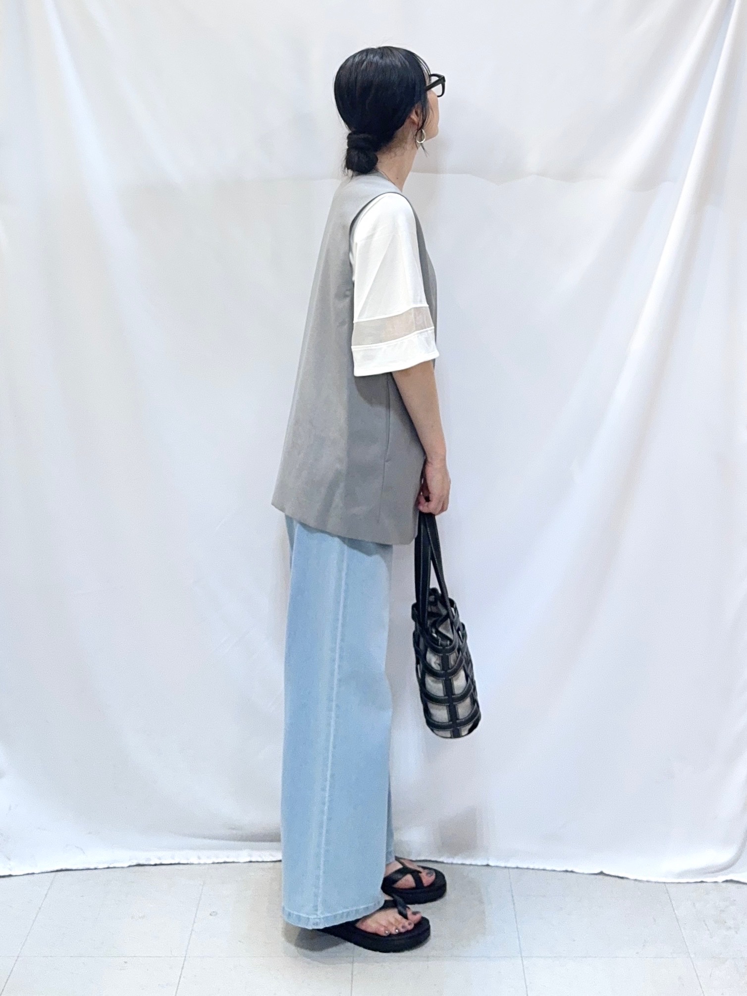 𝐇𝐢𝐫𝐨𝐦𝐢さんの「SHOO･LA･RUE｜【セットアップ可/洗濯後しわになりにくい/S-LL】シンプルで合わせやすい ノーカラージレ」を使ったコーディネート