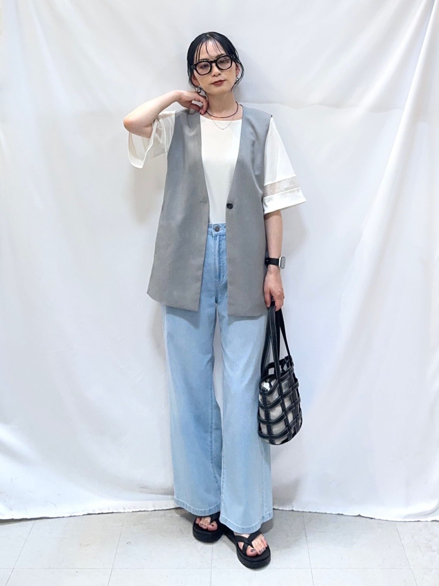 𝐇𝐢𝐫𝐨𝐦𝐢さんの「SHOO･LA･RUE｜【セットアップ可/洗濯後しわになりにくい/S-LL】シンプルで合わせやすい ノーカラージレ」を使ったコーディネート