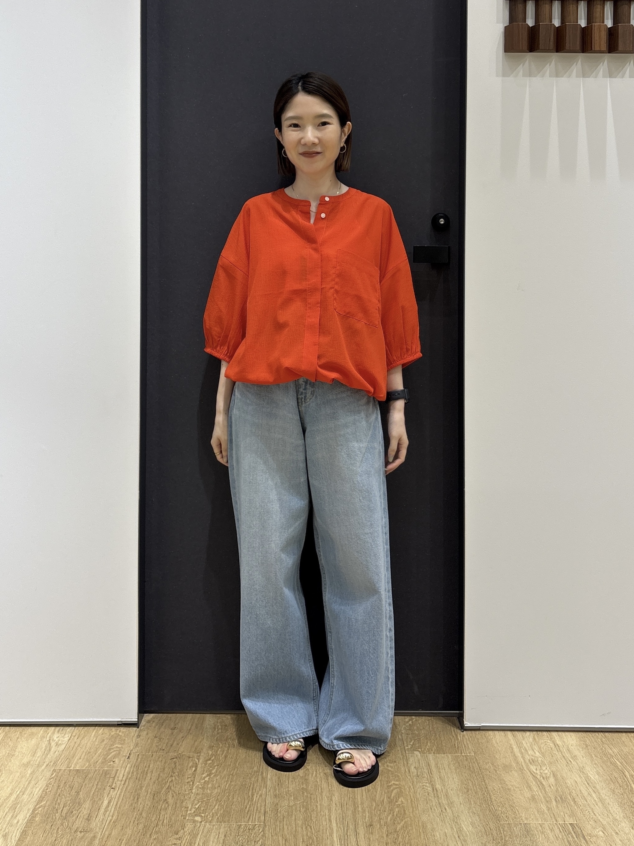risaさんの「Dessin｜【高通気/セットアップ可】ハーフスリーブドロストシャツブラウス」を使ったコーディネート