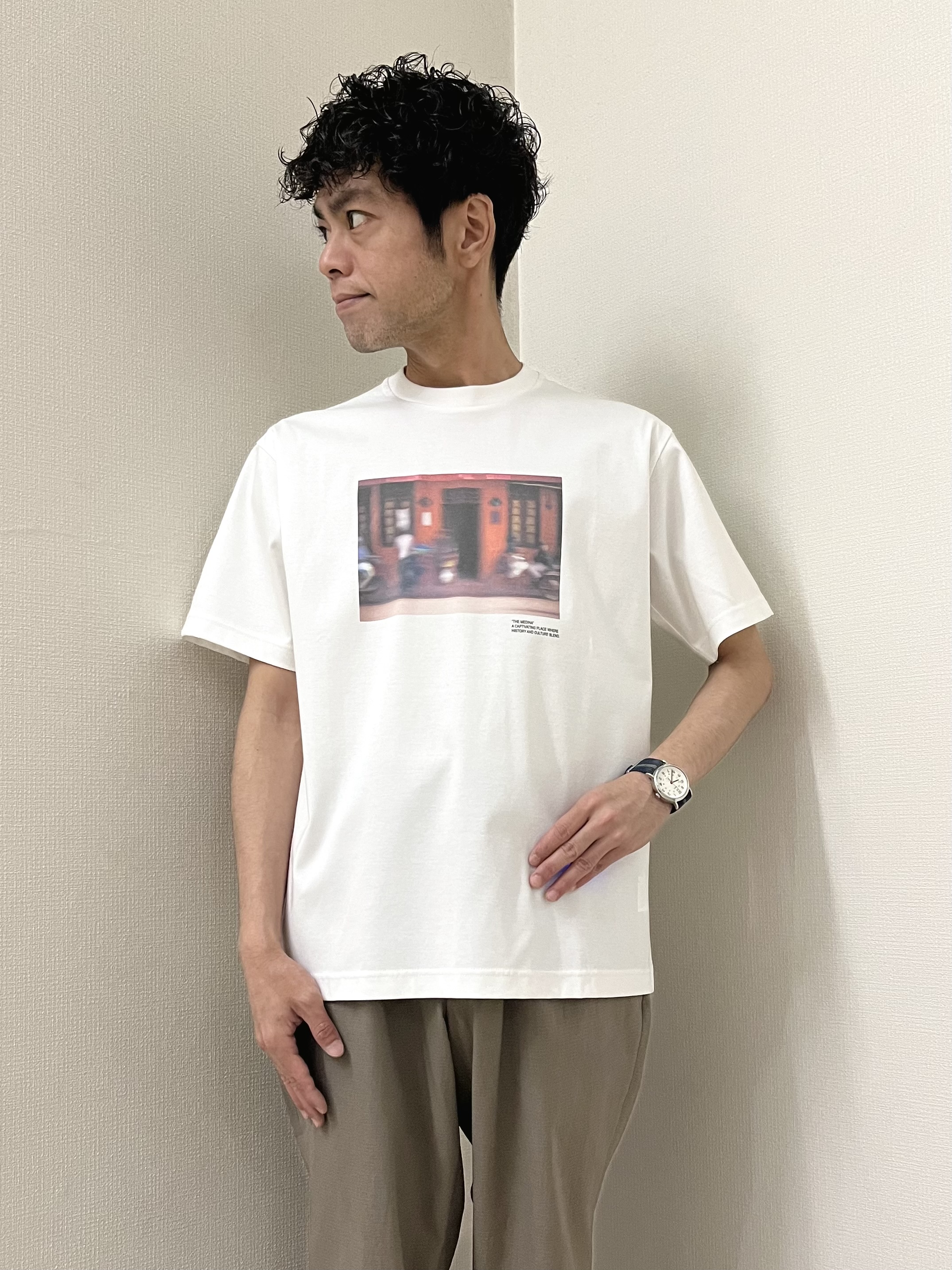 URAさんの「TAKEO KIKUCHI｜【BOWLER HAT LABEL】ボーラーハットウォーカー刺繍 半袖デニムシャツ」を使ったコーディネート