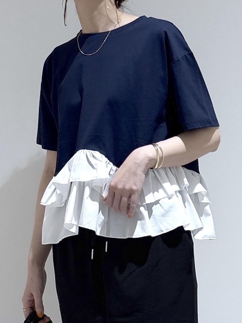 はなさんの「OPAQUE.CLIP｜裾フリルドッキングTシャツ【洗濯機OK】」を使ったコーディネート