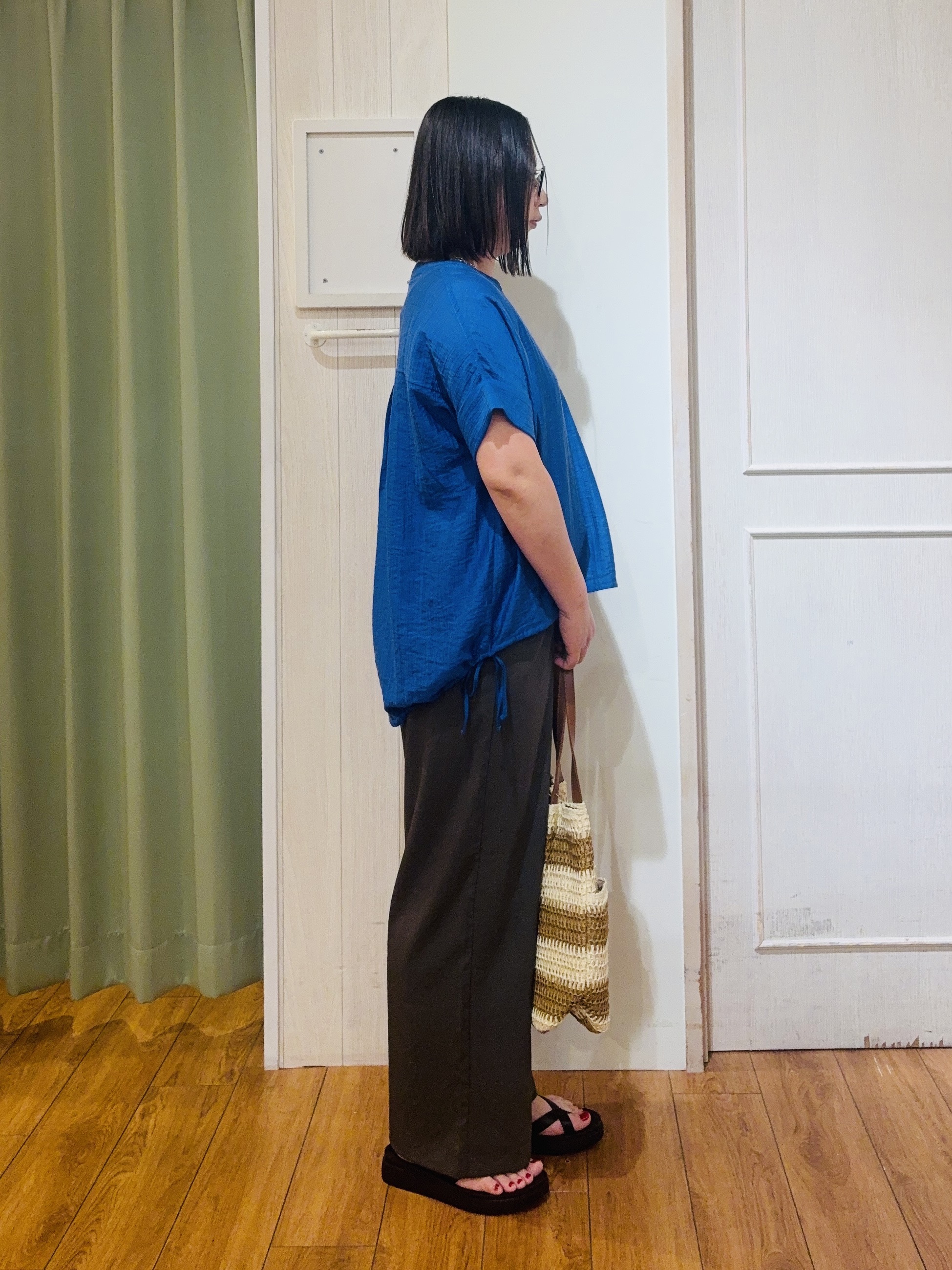 kumaさんの「SHOO･LA･RUE｜【高レビュー/体型カバー】インせず着られる スキッパー裾リボンブラウス」を使ったコーディネート