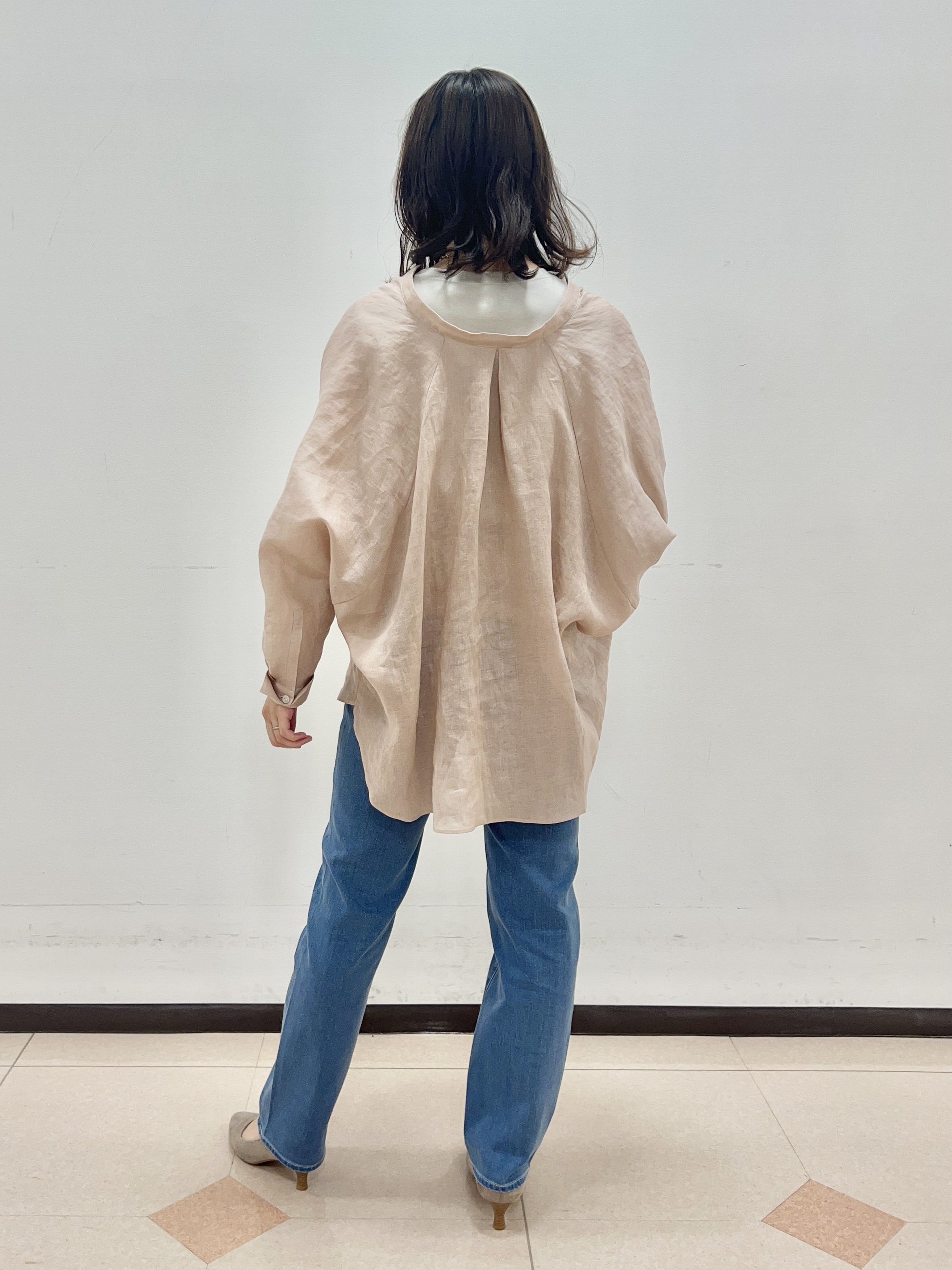 りおさんの「UNTITLED｜【麻100】リネンドルマンシャツ」を使ったコーディネート