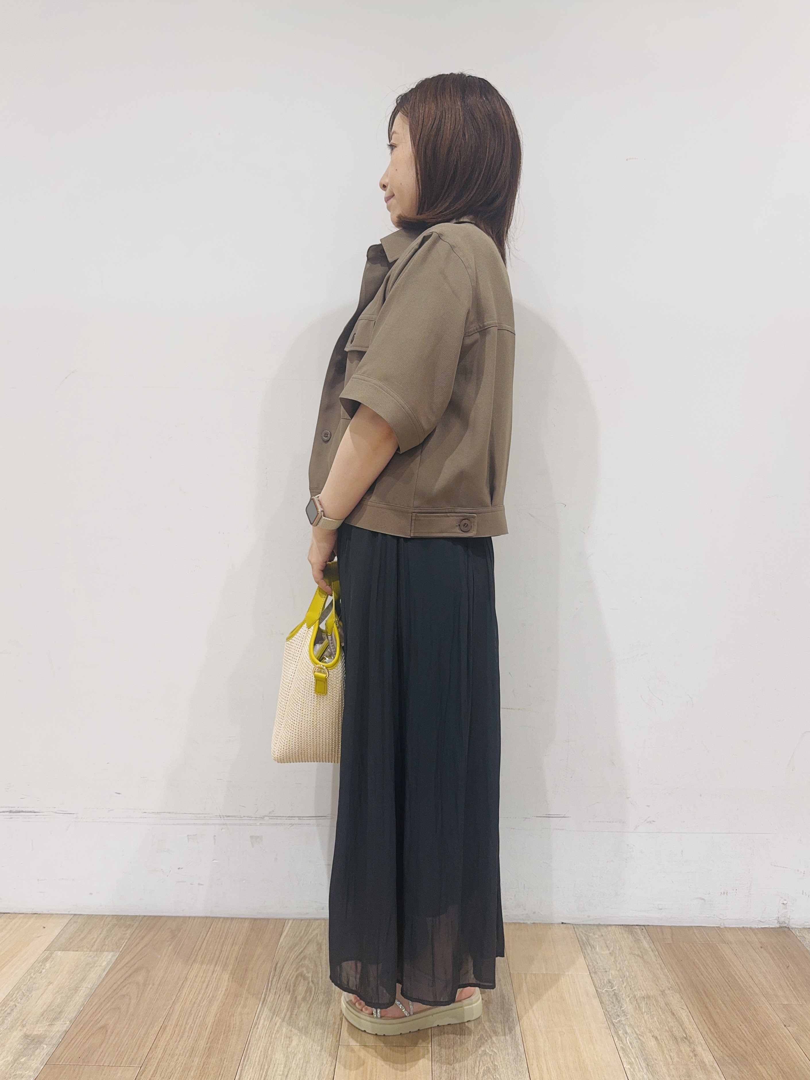 miさんの「grove｜【吸水速乾・通気性・洗える】衿付きハーフジャケット」を使ったコーディネート