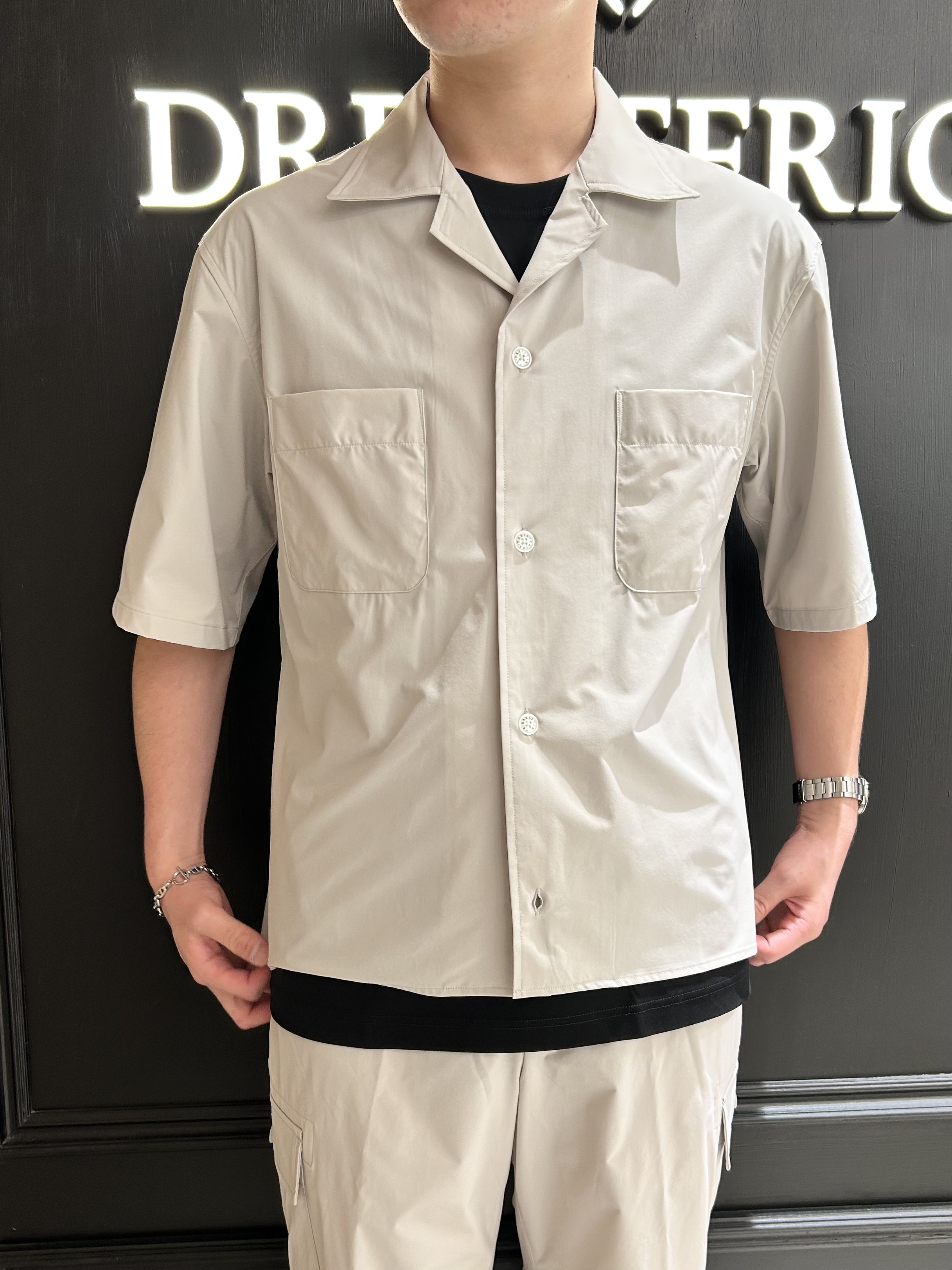 千葉亮太さんの「DRESSTERIOR｜【接触冷感／抗菌防臭／消臭】ICE CLEAR COTTON ポケットTシャツ」を使ったコーディネート