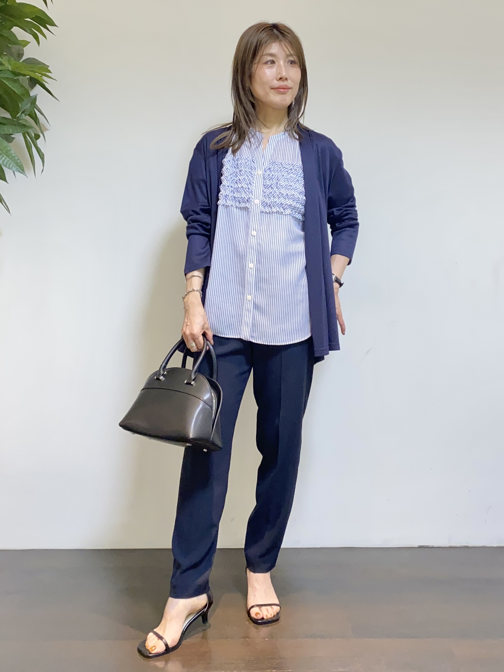 tomoさんの「UNTITLED｜【接触冷感/UVカット/遮熱機能】フライスジャージカーディガン」を使ったコーディネート