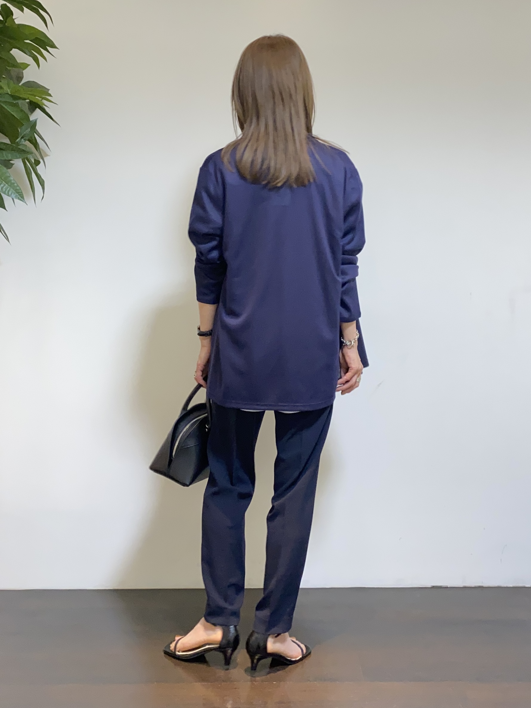 tomoさんの「UNTITLED｜【接触冷感/UVカット/遮熱機能】フライスジャージカーディガン」を使ったコーディネート