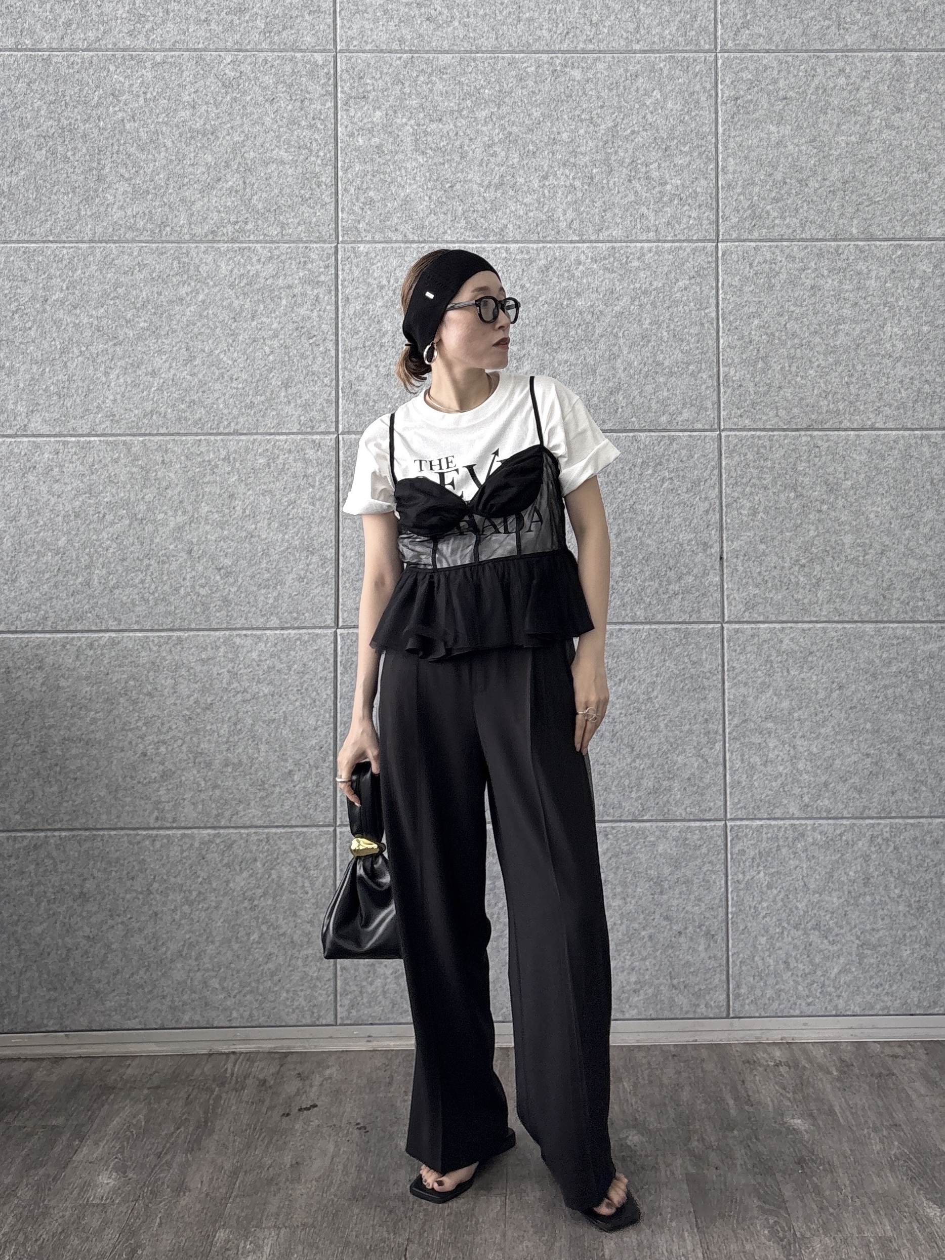 kotakiさんの「INDIVI｜タイポグラフィTシャツ【接触冷感】」を使ったコーディネート