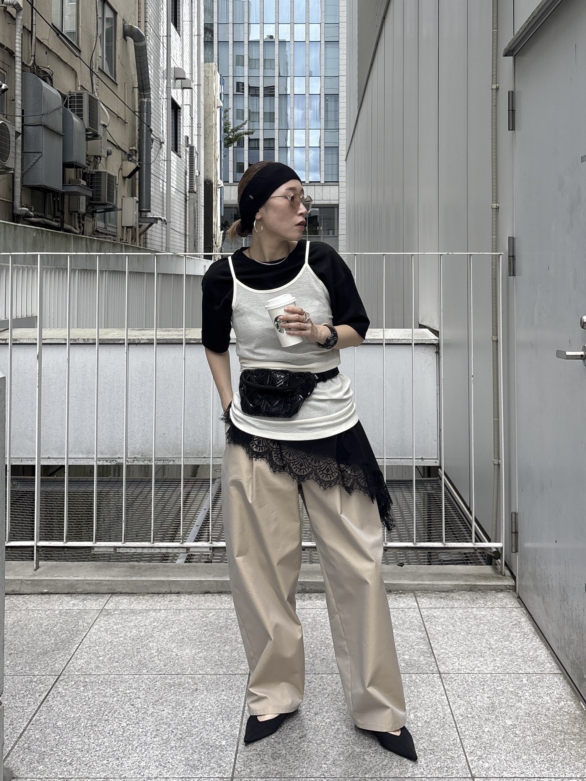 kotakiさんの「INDIVI｜裾レースアシメカットソー」を使ったコーディネート