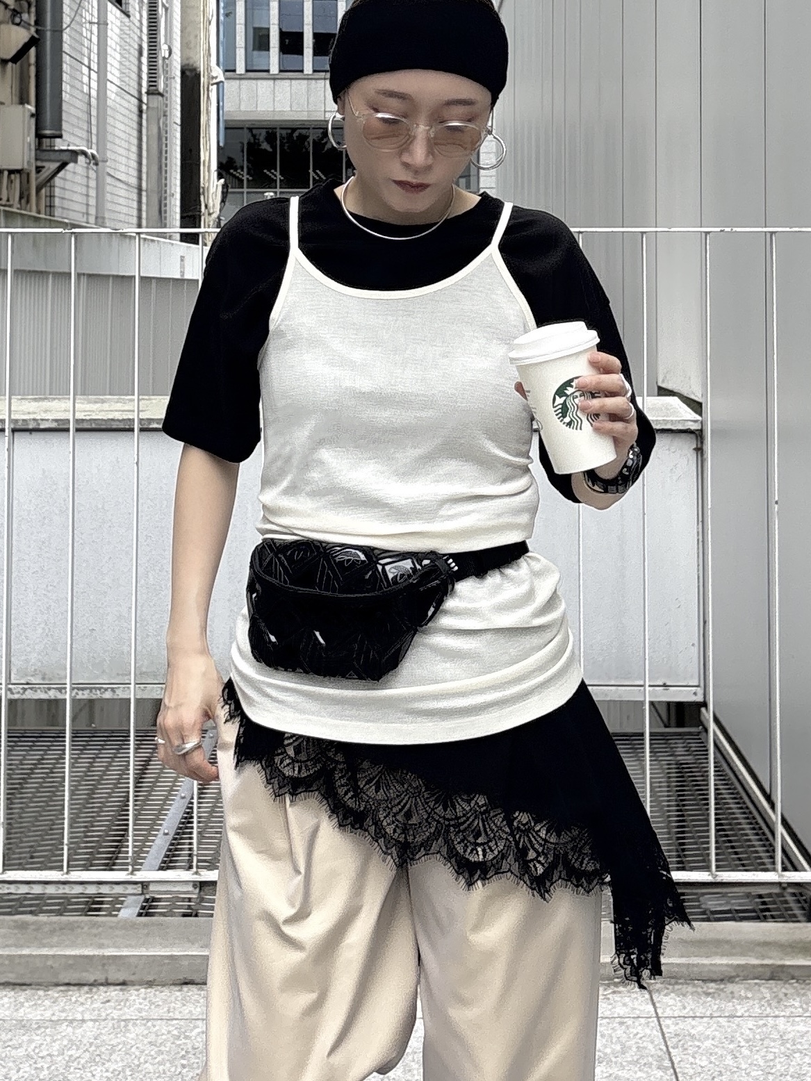 kotakiさんの「INDIVI｜裾レースアシメカットソー」を使ったコーディネート