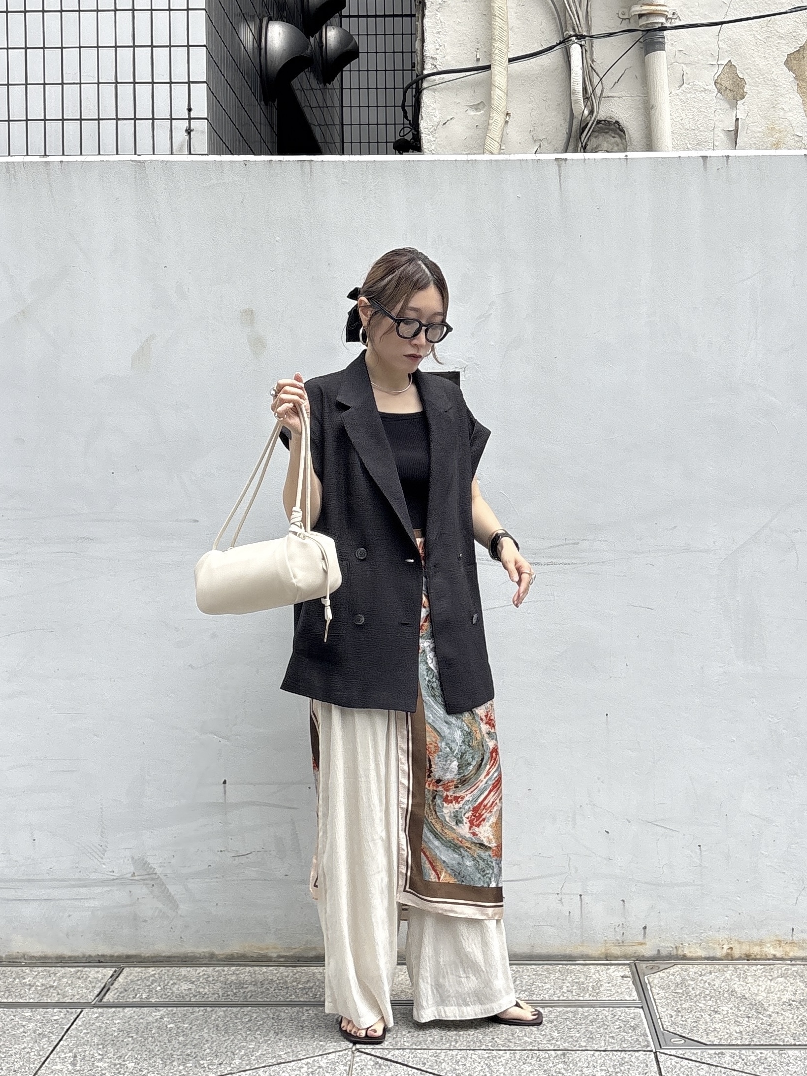 kotakiさんの「INDIVI｜ワッシャーシアー半袖ダブルジャケット」を使ったコーディネート