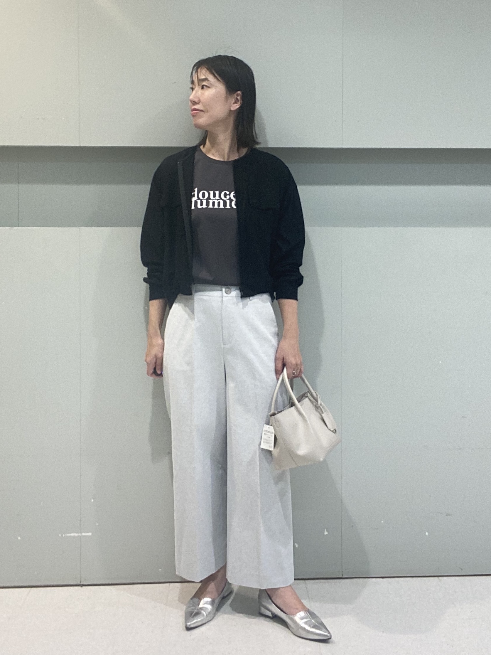 hitomiさんの「UNTITLED｜コットンロゴTシャツ」を使ったコーディネート