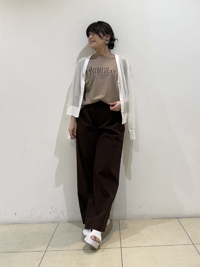 watanabeさんの「UNTITLED｜【7色展開/ゆったり/ショート丈】シアートリコットカーディガン」を使ったコーディネート