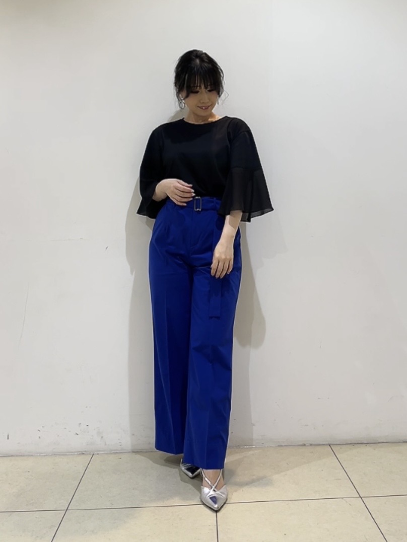watanabeさんの「UNTITLED｜【洗える/華奢見え】袖シアープルオーバー」を使ったコーディネート