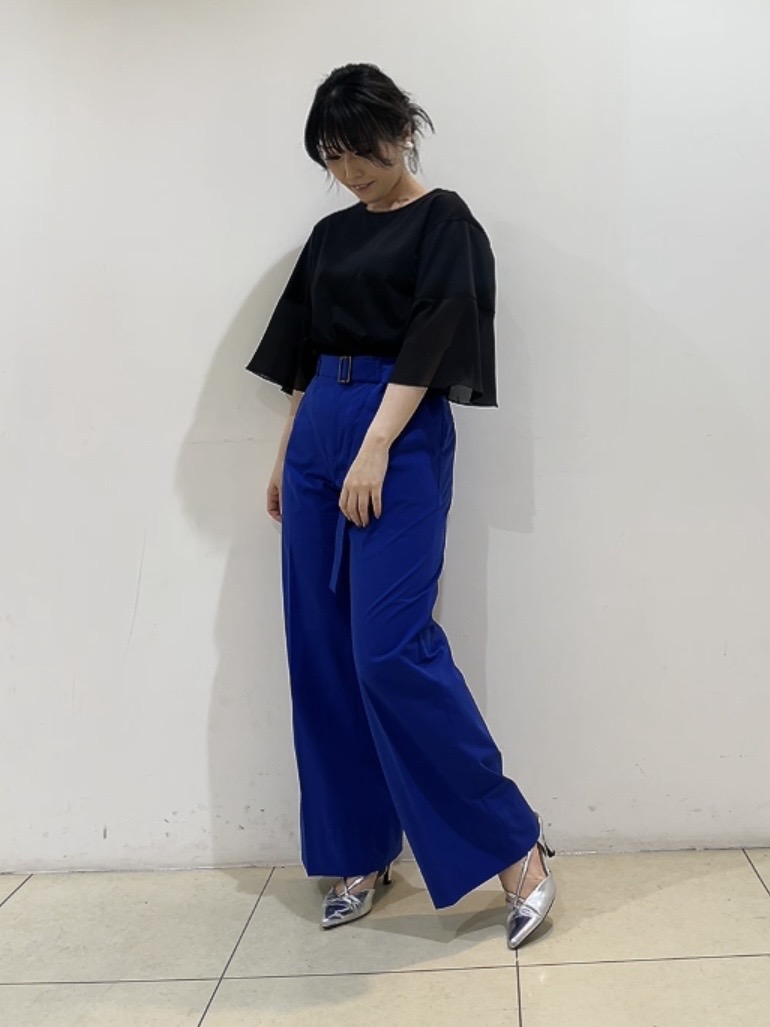 watanabeさんの「UNTITLED｜【洗える/華奢見え】袖シアープルオーバー」を使ったコーディネート