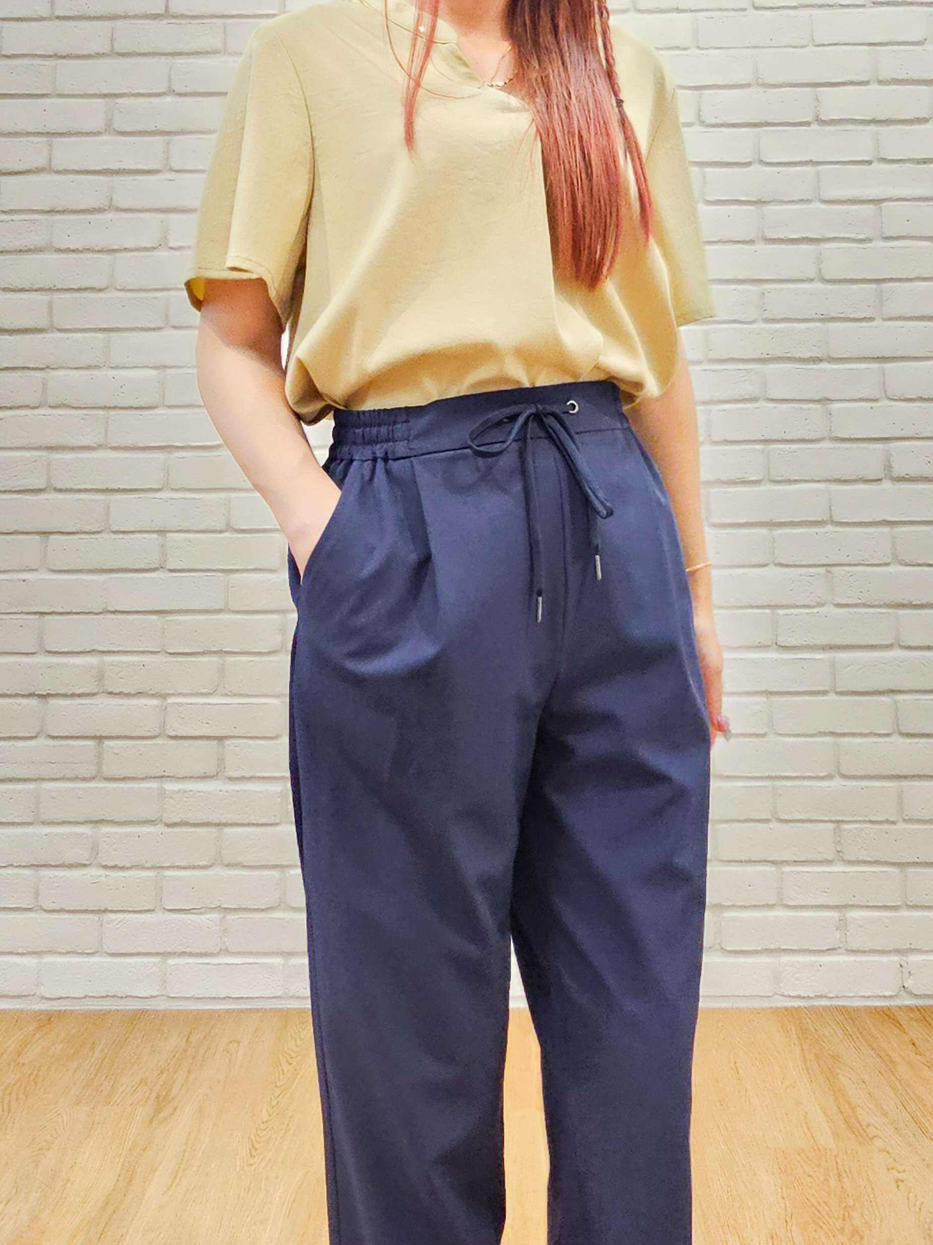 ゆゆさんの「SHOO･LA･RUE｜【S-LL/洗濯機可】軽凛(かろりん) 楽に着られて上品 裾レーススキッパーブラウス」を使ったコーディネート