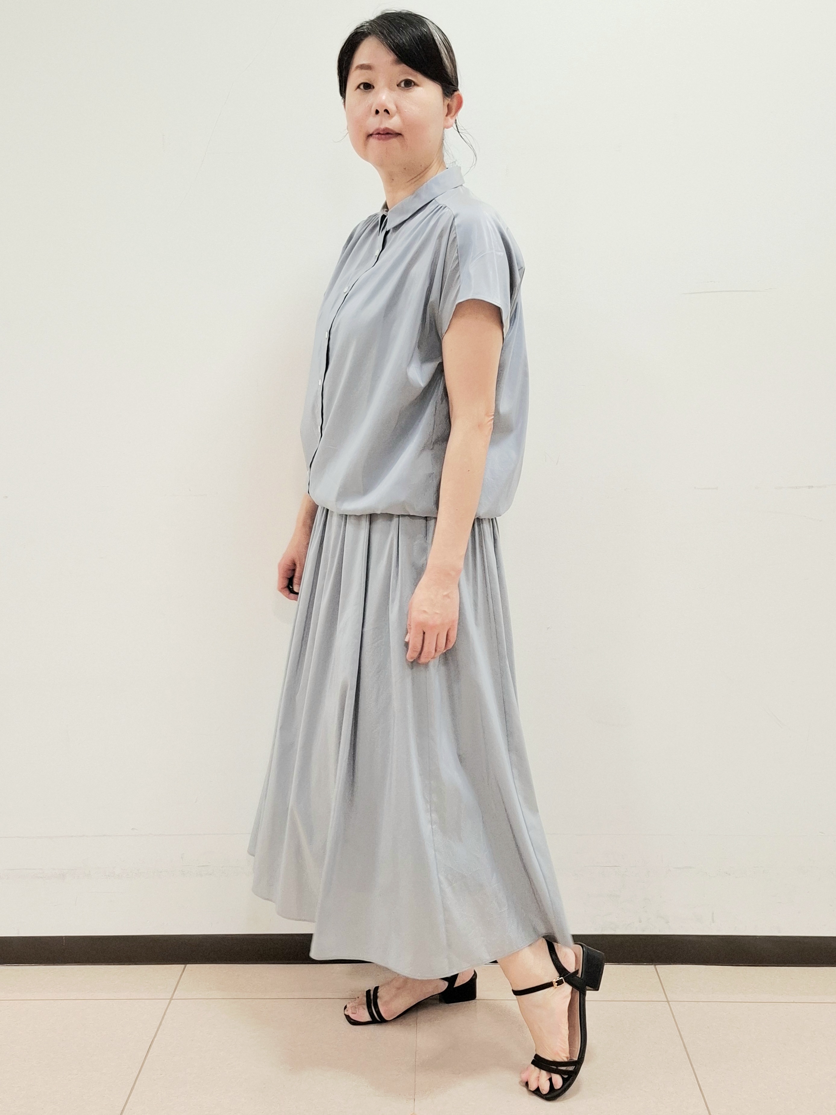 ねぎさんの「UNTITLED｜【セットアップ可/軽量/清涼感】ローンギャザーブラウス」を使ったコーディネート