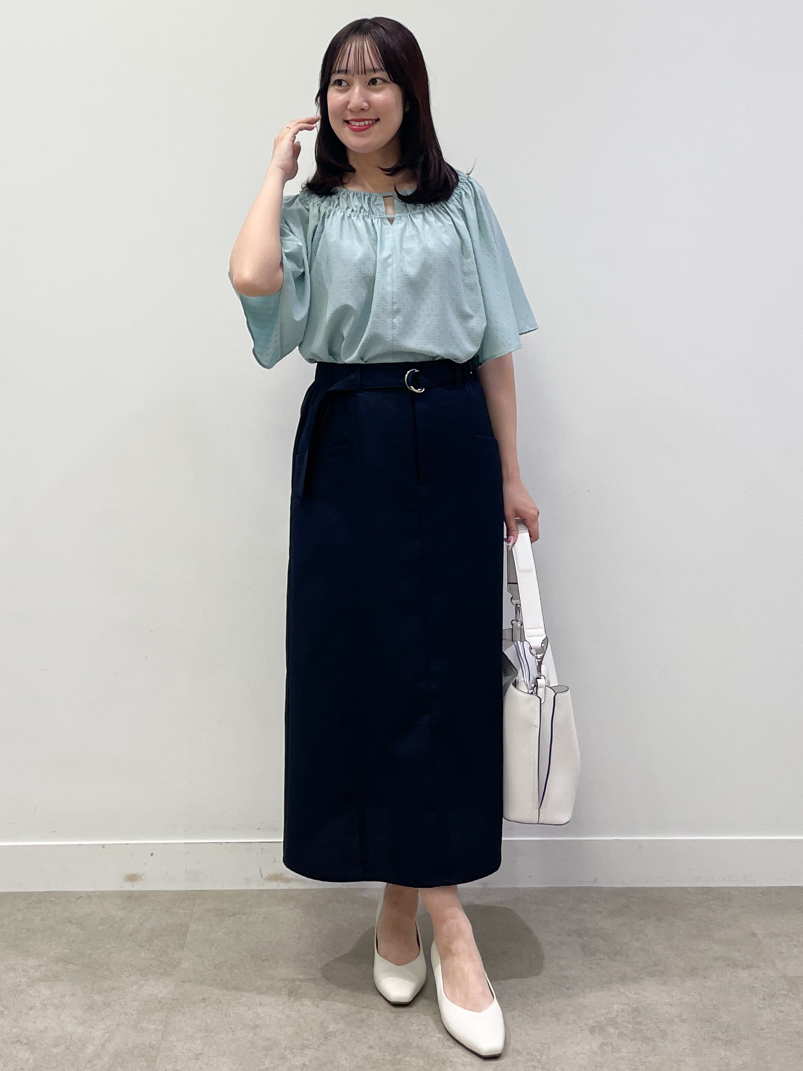 yukariさんの「Reflect｜ネックギャザーデザインブラウス」を使ったコーディネート