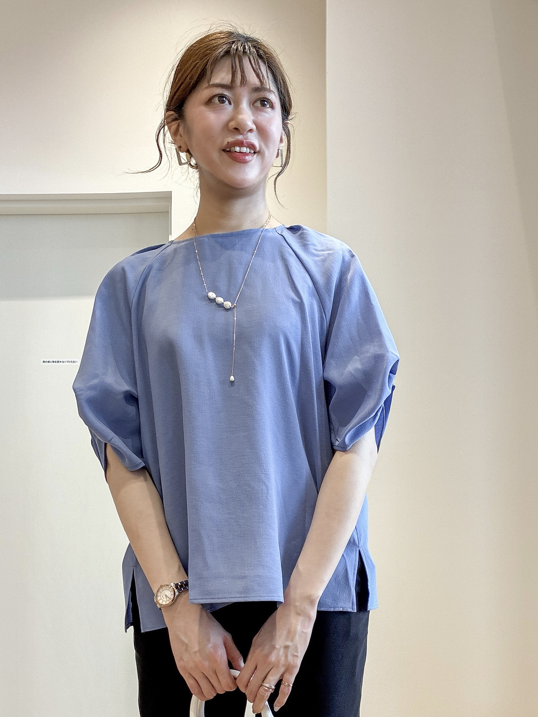 もんちゃんさんの「OPAQUE.CLIP｜【接触冷感／吸水速乾】リネンライク タックスリーブブラウス《セットアップ対応／洗濯機OK》」を使ったコーディネート