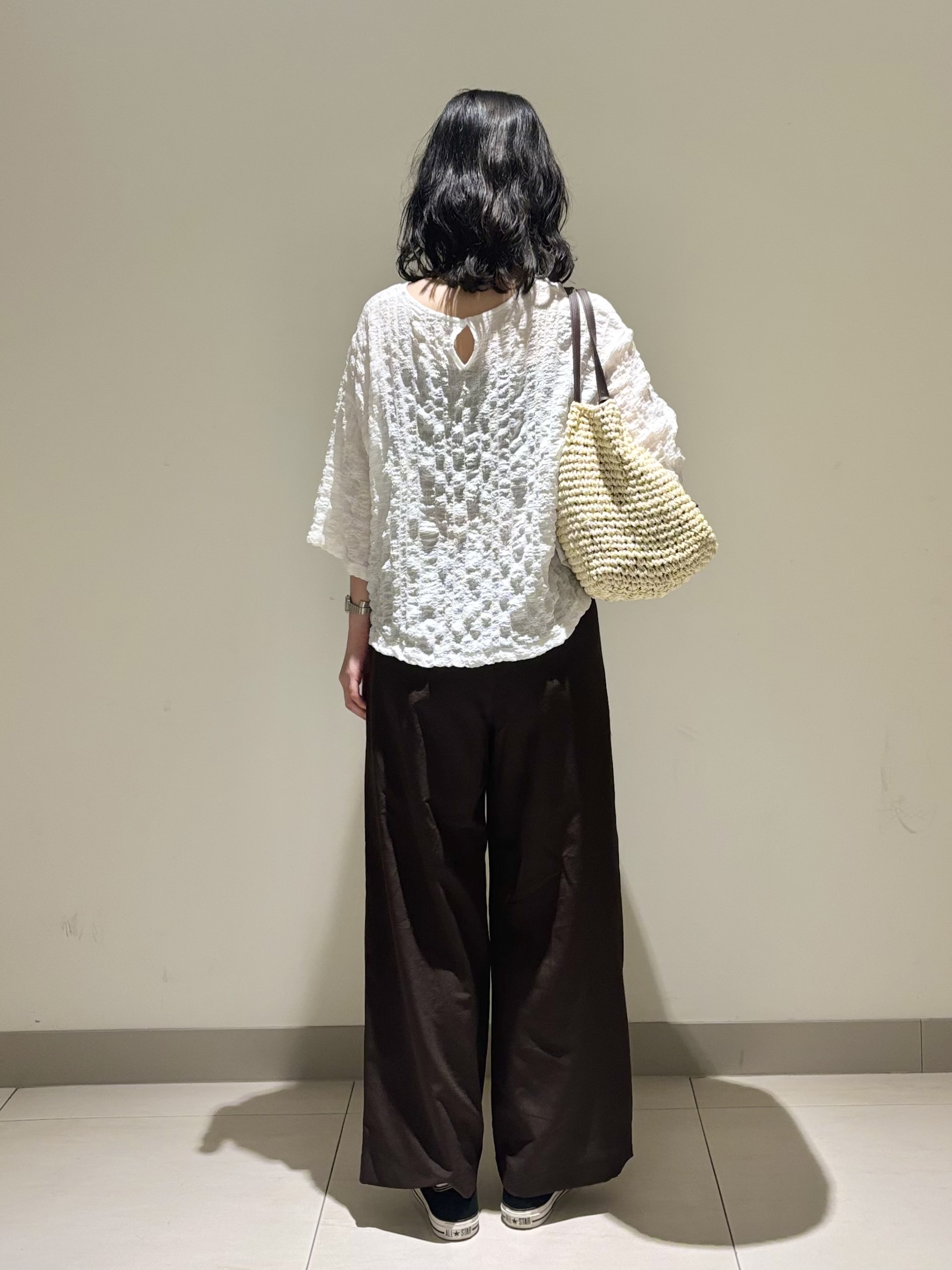 mayuさんの「Dessin｜【マシンウォッシャブル】エアリーシアー 5分袖プルオーバーシャツ」を使ったコーディネート