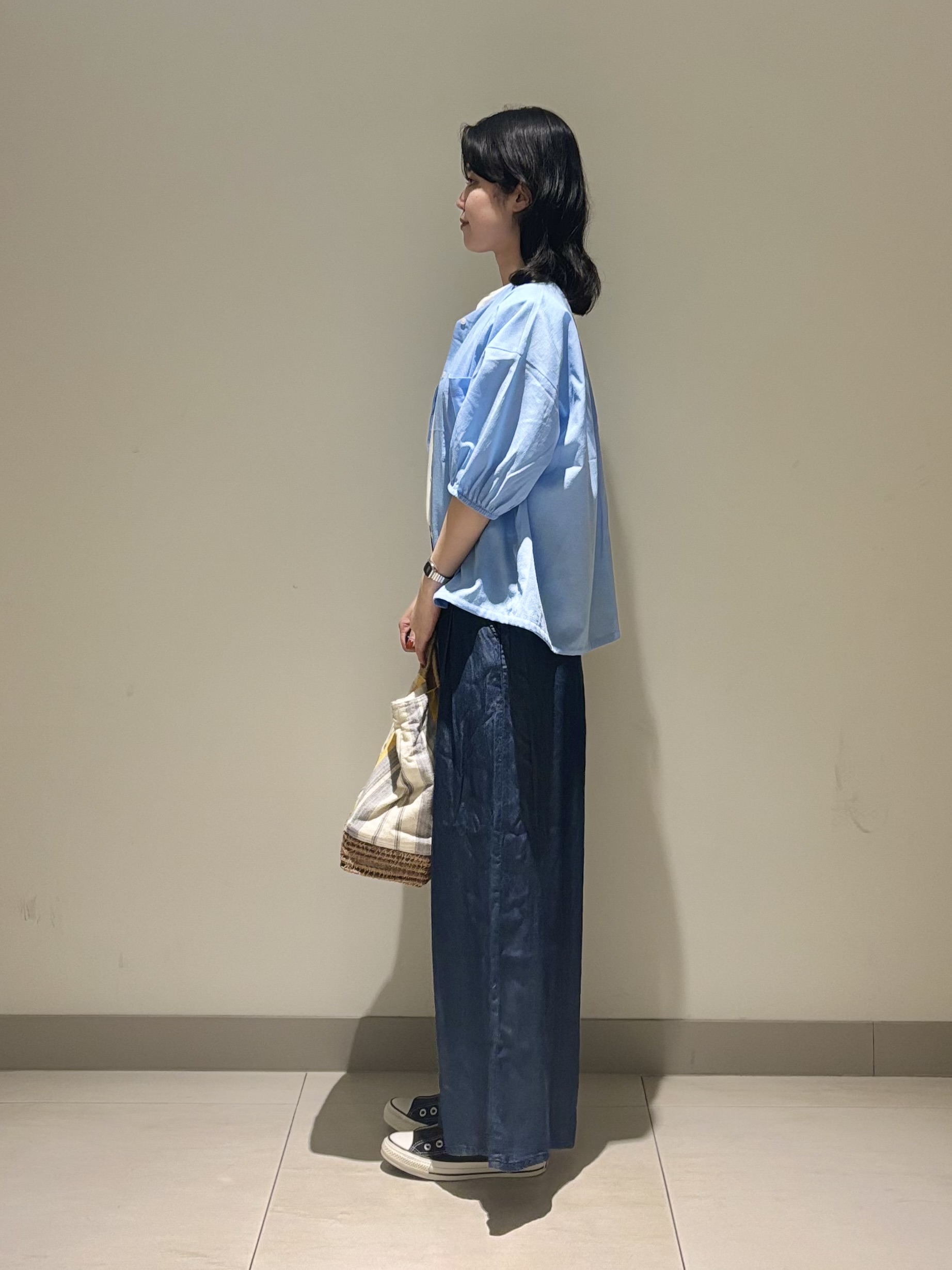 mayuさんの「Dessin｜【接触冷感/UVカット】美光沢ノースリーブカットソー」を使ったコーディネート