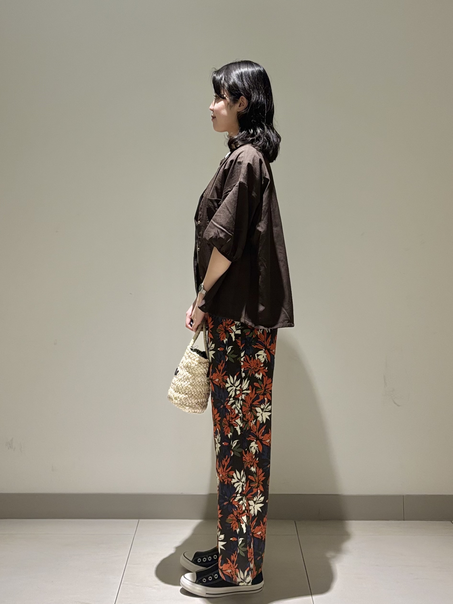 mayuさんの「Dessin｜【高通気/セットアップ可】ハーフスリーブドロストシャツブラウス」を使ったコーディネート