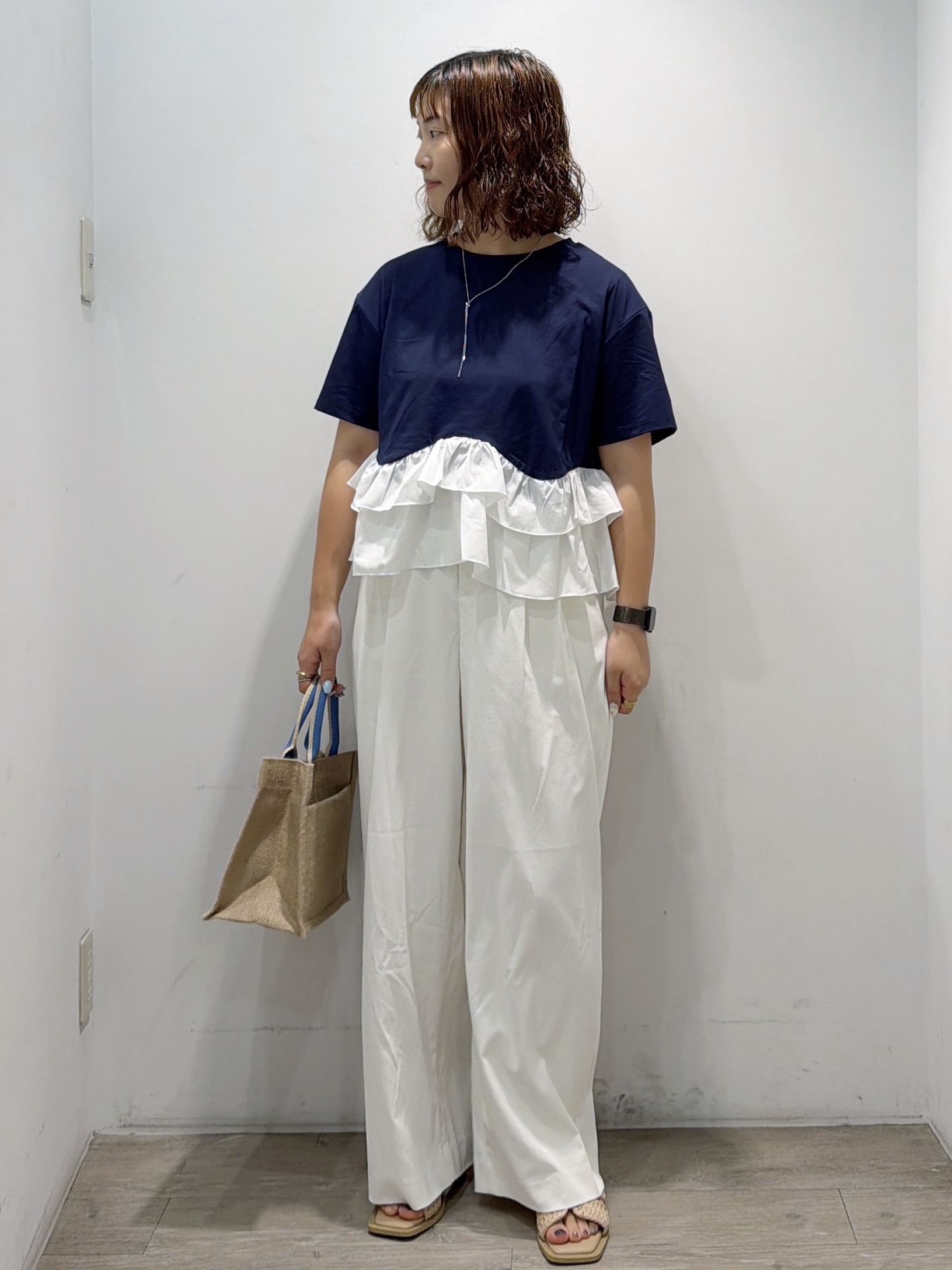sumicaさんの「OPAQUE.CLIP｜裾フリルドッキングTシャツ【洗濯機OK】」を使ったコーディネート