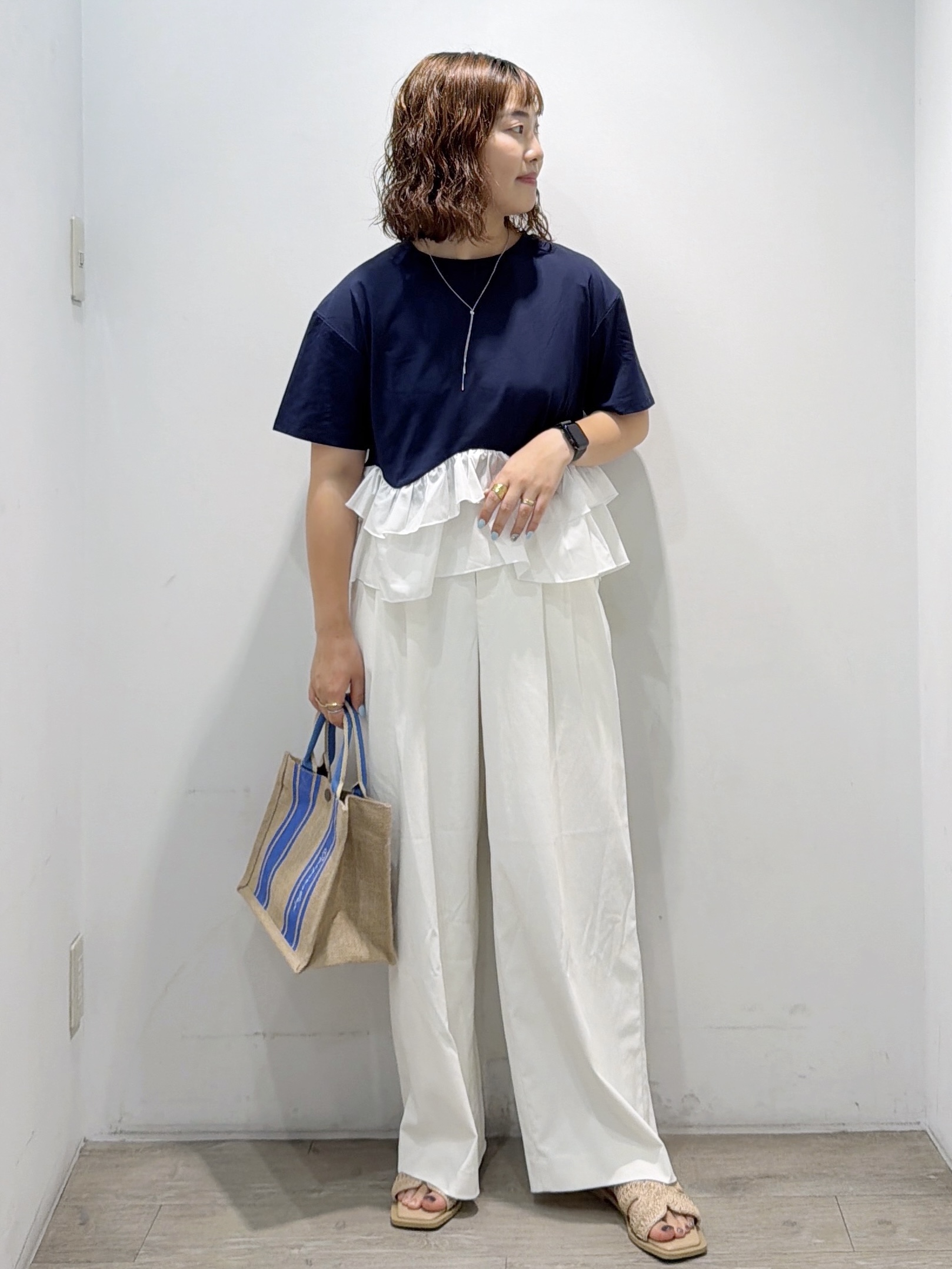 sumicaさんの「OPAQUE.CLIP｜裾フリルドッキングTシャツ【洗濯機OK】」を使ったコーディネート
