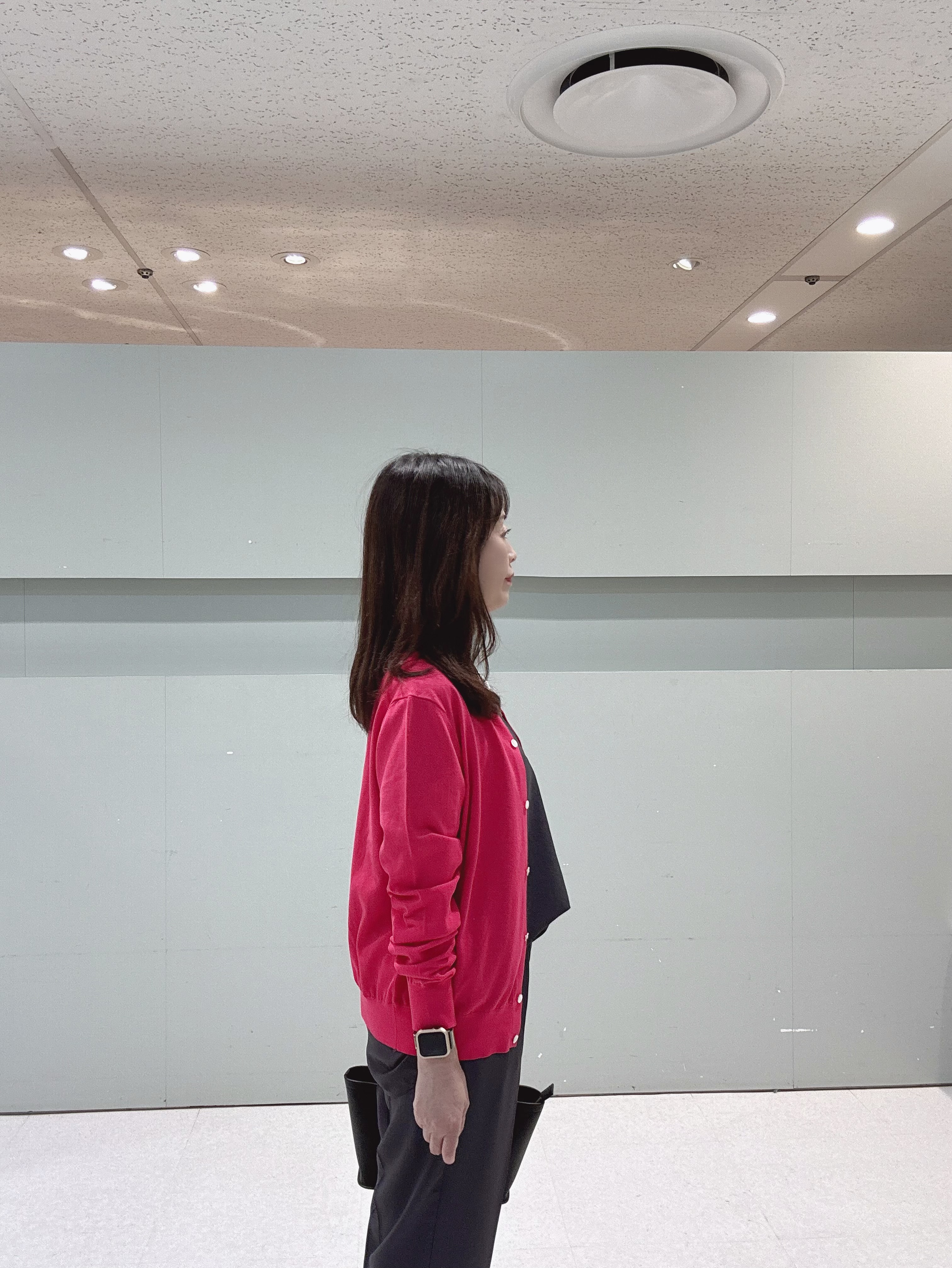 makiさんの「UNTITLED｜◆【9色展開/アンサンブル可】コットンクルーネックカーディガン」を使ったコーディネート