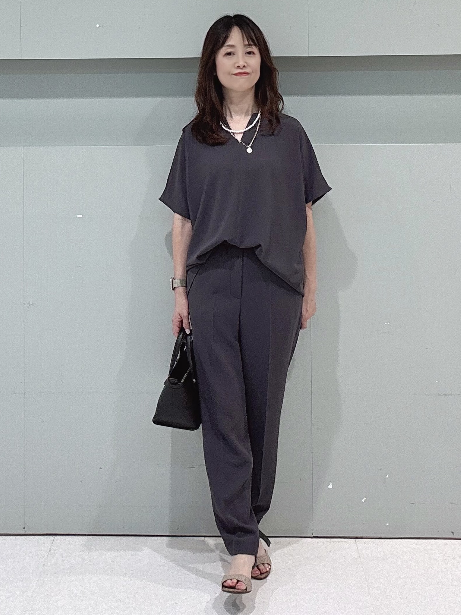 makiさんの「UNTITLED｜◆【9色展開/アンサンブル可】コットンクルーネックカーディガン」を使ったコーディネート