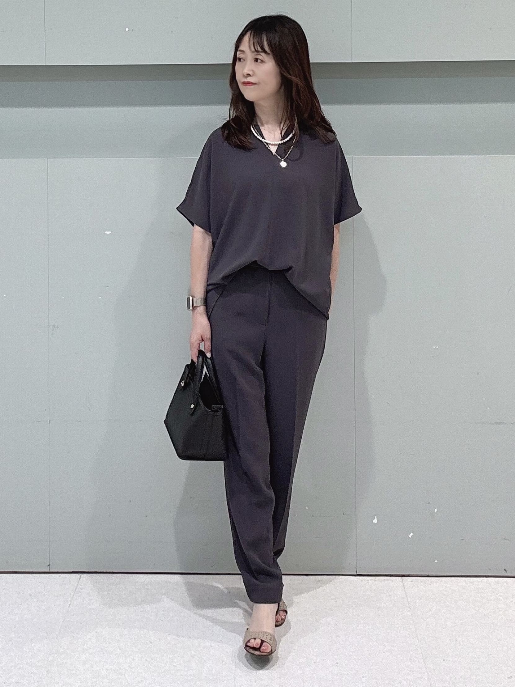 makiさんの「UNTITLED｜◆【9色展開/アンサンブル可】コットンクルーネックカーディガン」を使ったコーディネート
