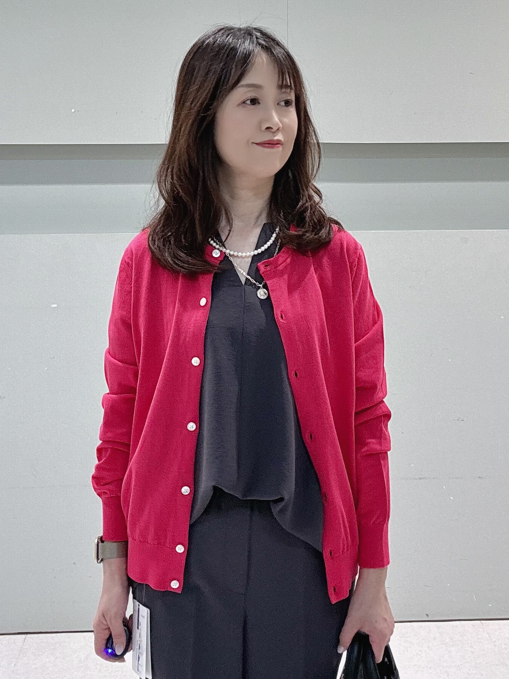 makiさんの「UNTITLED｜◆【9色展開/アンサンブル可】コットンクルーネックカーディガン」を使ったコーディネート