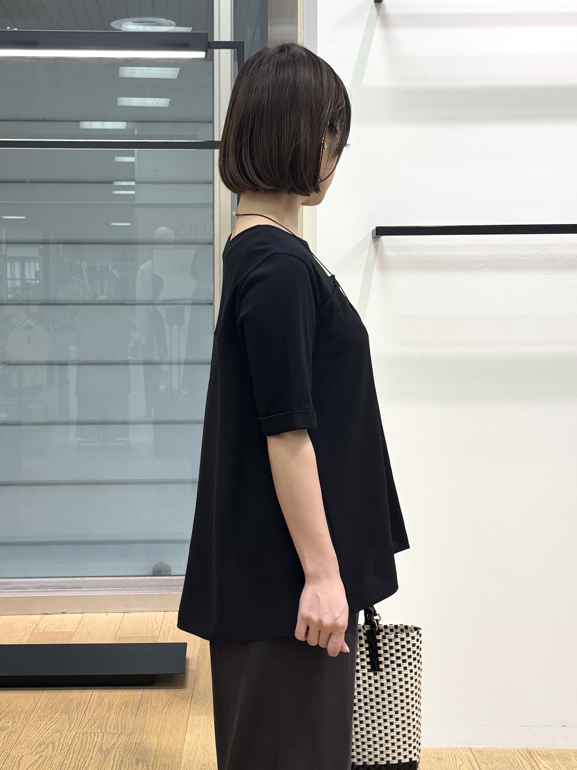 asamiさんの「INDIVI｜【着る日傘／SETUP可能】ビスチェレイヤード風トップス」を使ったコーディネート