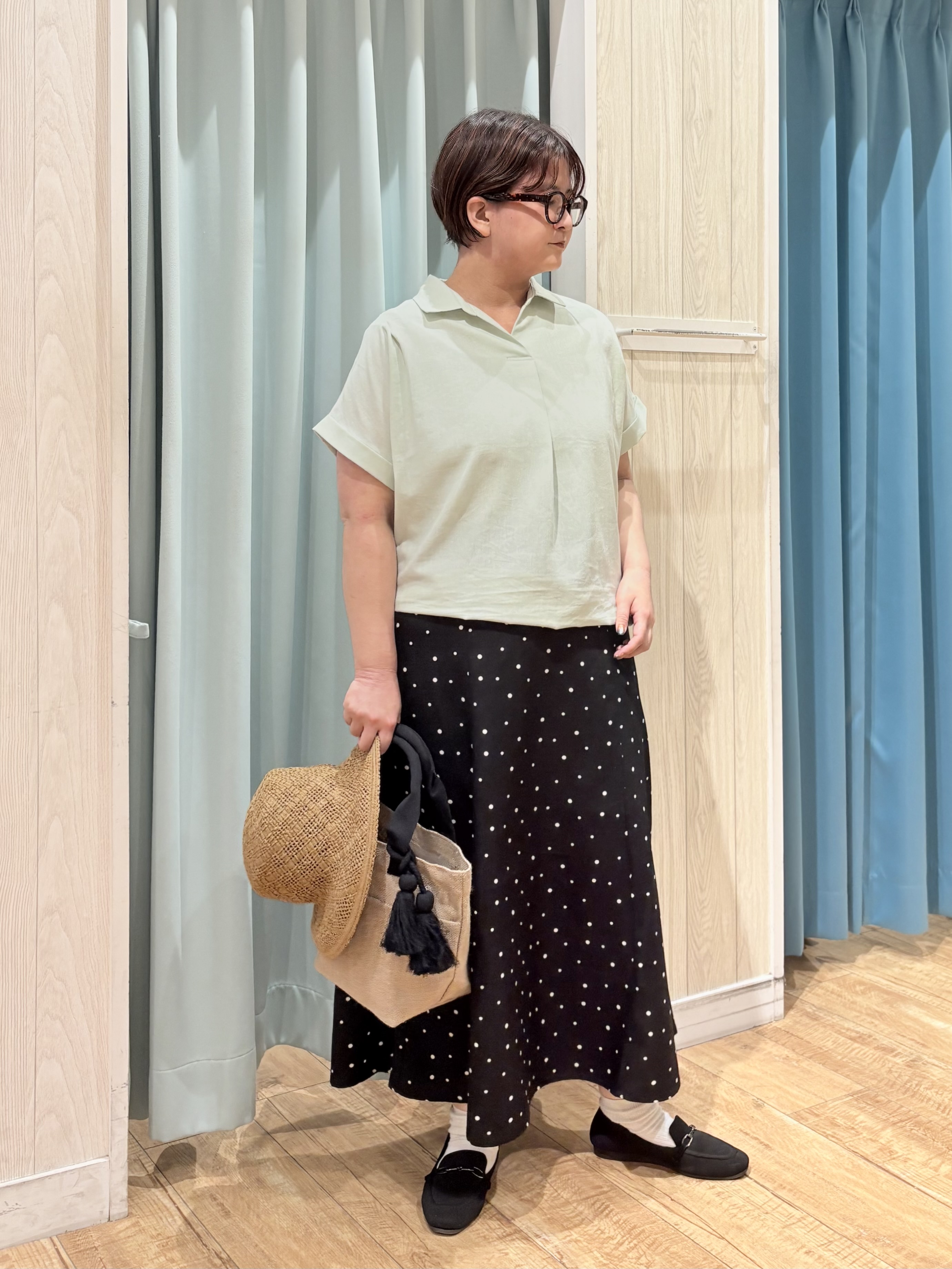 砂糖さんの「SHOO･LA･RUE｜【UV/吸水速乾/抗菌防臭】インせず着られる フレンチリネンスキッパーシャツ」を使ったコーディネート
