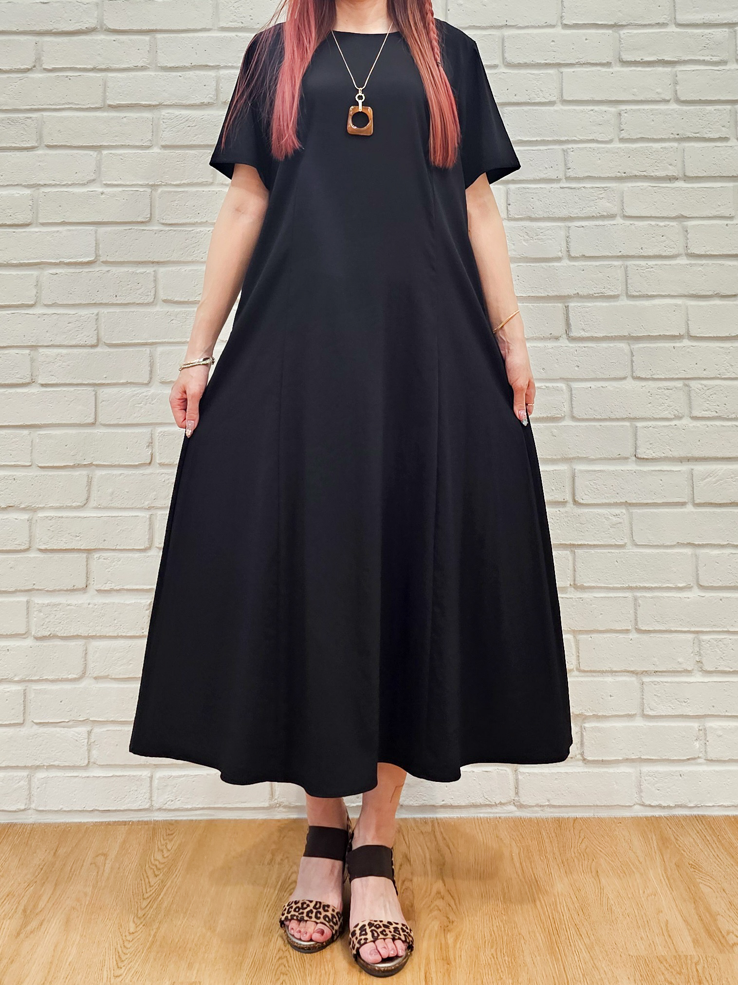 ゆゆさんの「SHOO･LA･RUE｜【S-LL/洗濯機可/セットアップ可】軽凛(かろりん) 切替ワンピース」を使ったコーディネート