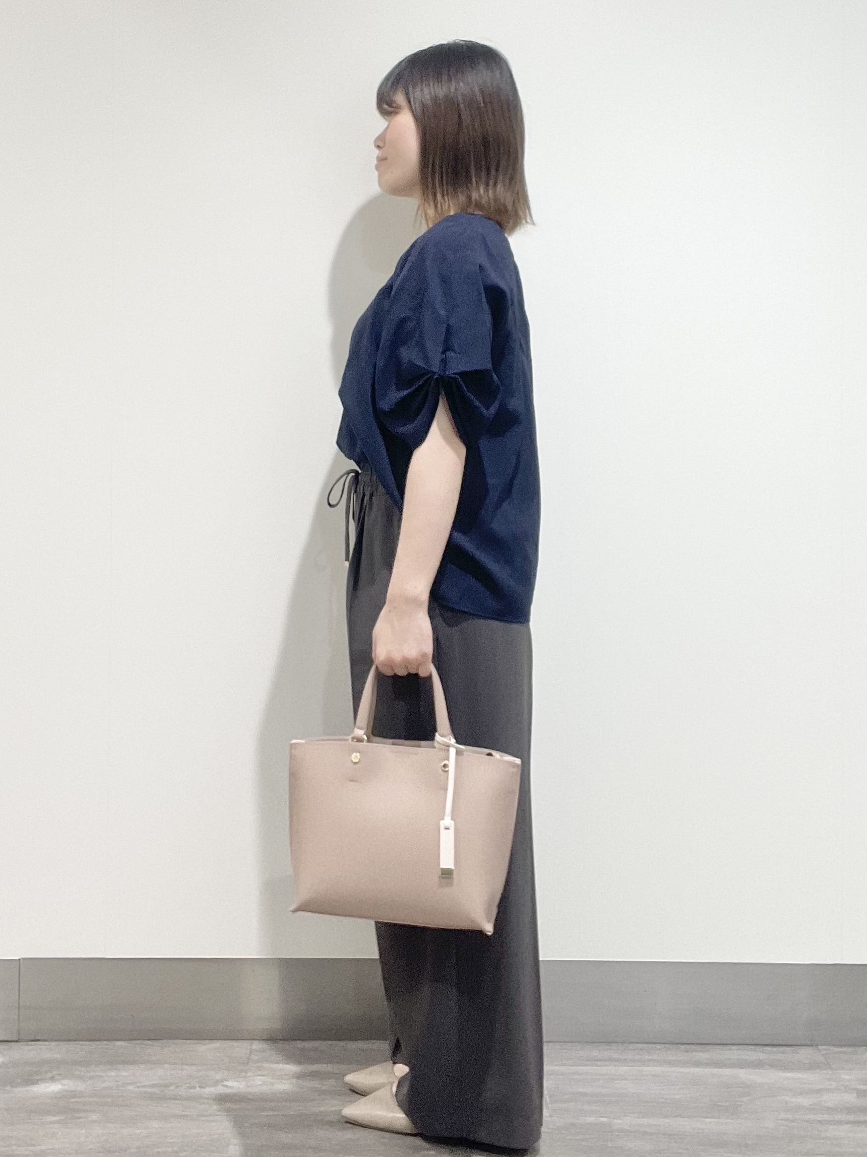 こじさんの「OPAQUE.CLIP｜【接触冷感／吸水速乾】リネンライク タックスリーブブラウス《セットアップ対応／洗濯機OK》」を使ったコーディネート